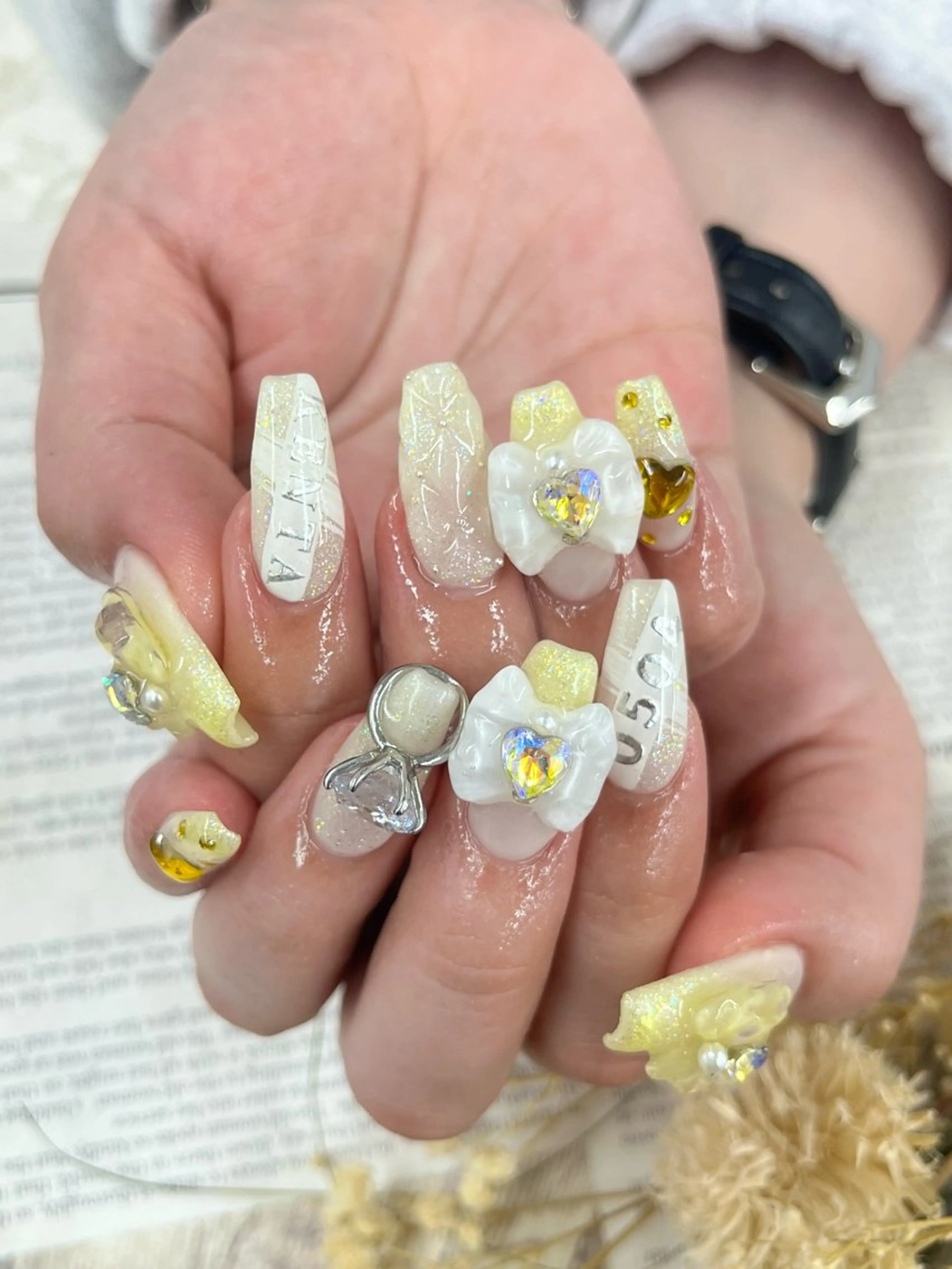 ネイル 持ち込み リボン ハンドネイル Basic町田本店 Suzunaのネイルデザイン
