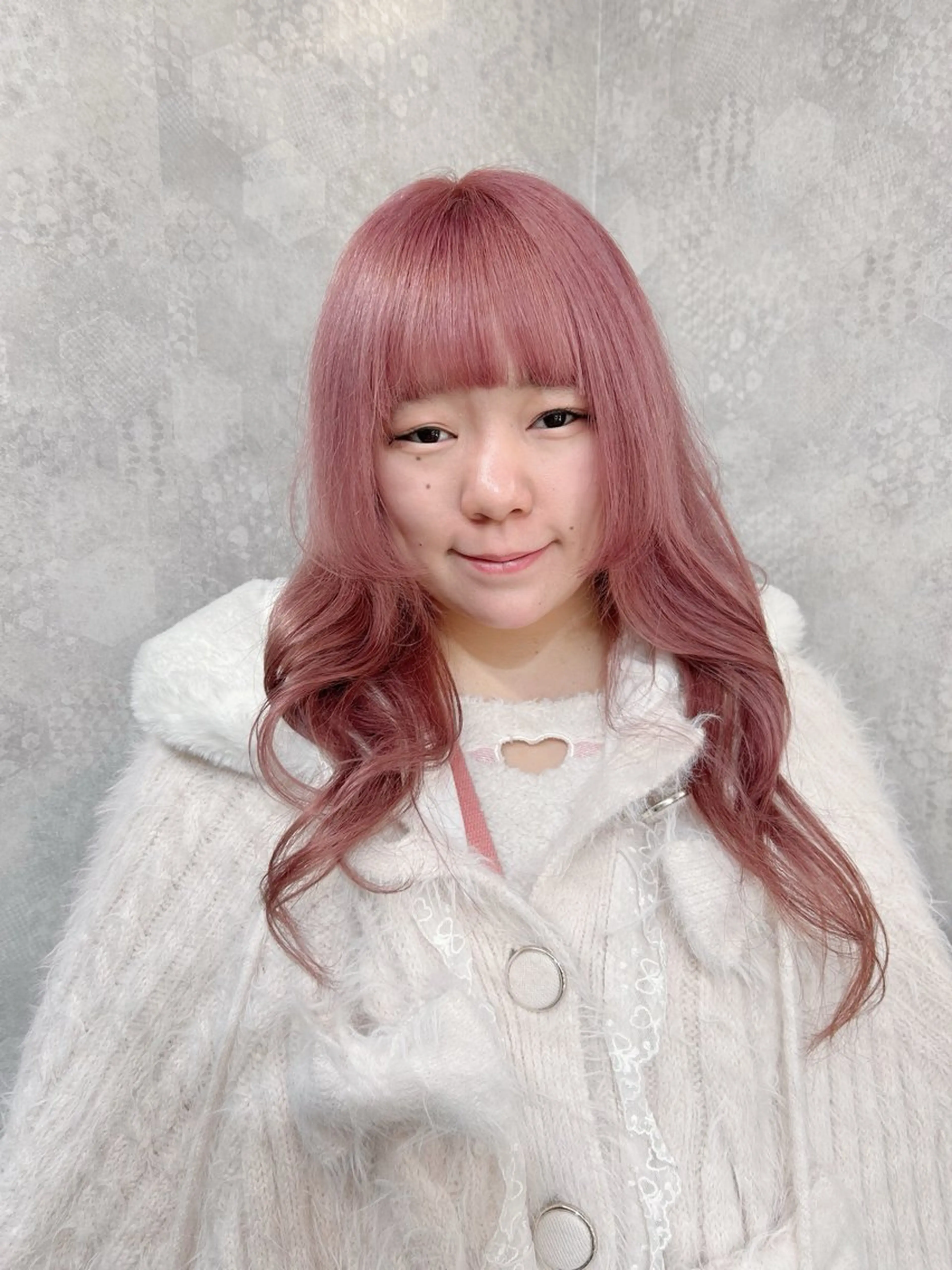 ロング カラー ヘアアレンジ カット ヘアカラー 💕誰より可愛い💕 ピンク🎀YUUKAのヘアスタイル