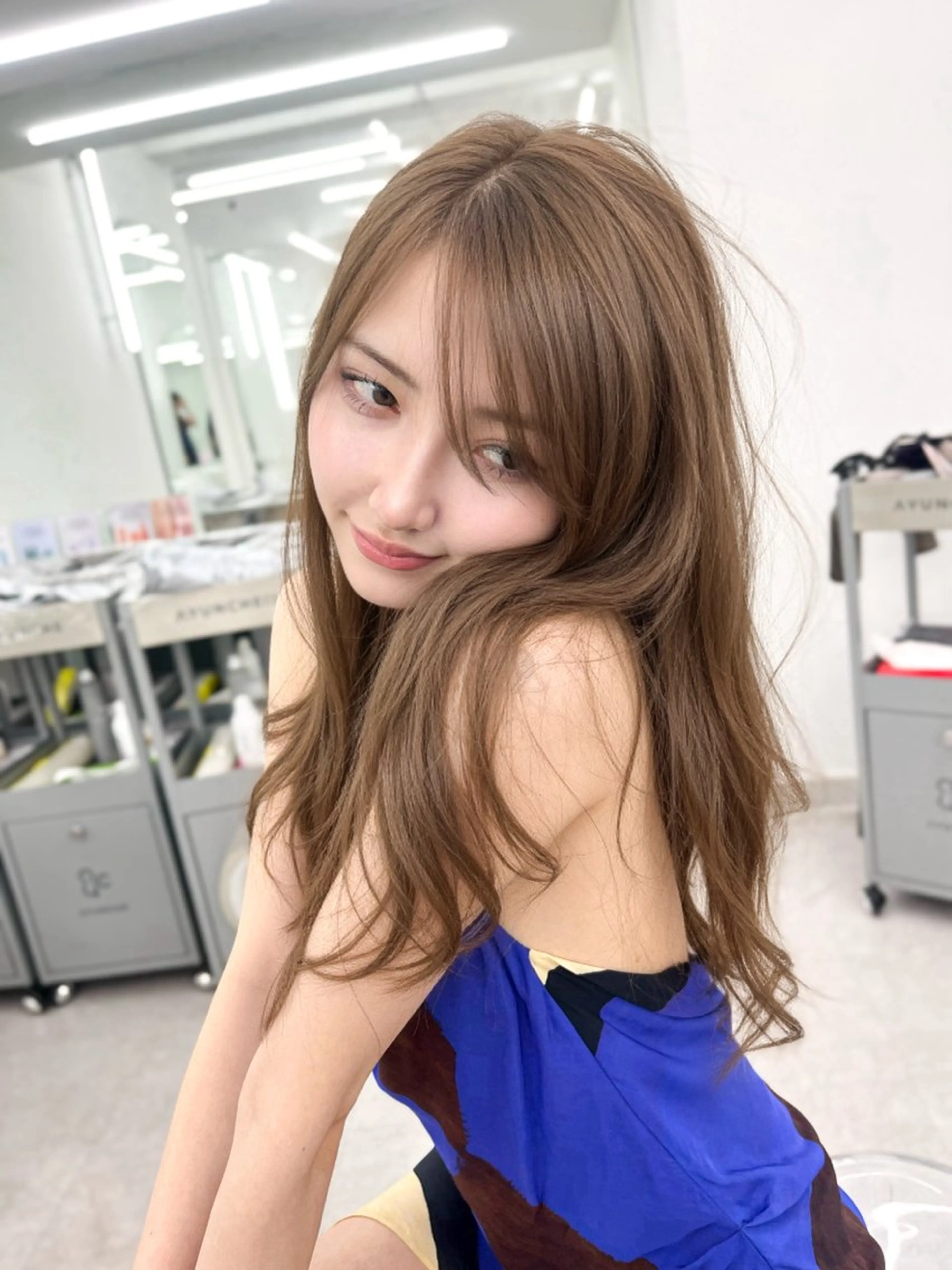 ロング カラー ベージュカラー ブリーチ 透明感カラー ダブルカラー ブリーチなしカラー ヘアカラー トリートメント ヘアセット 透明感カラー✨🩵 韓国ヘアkanatoのヘアスタイル