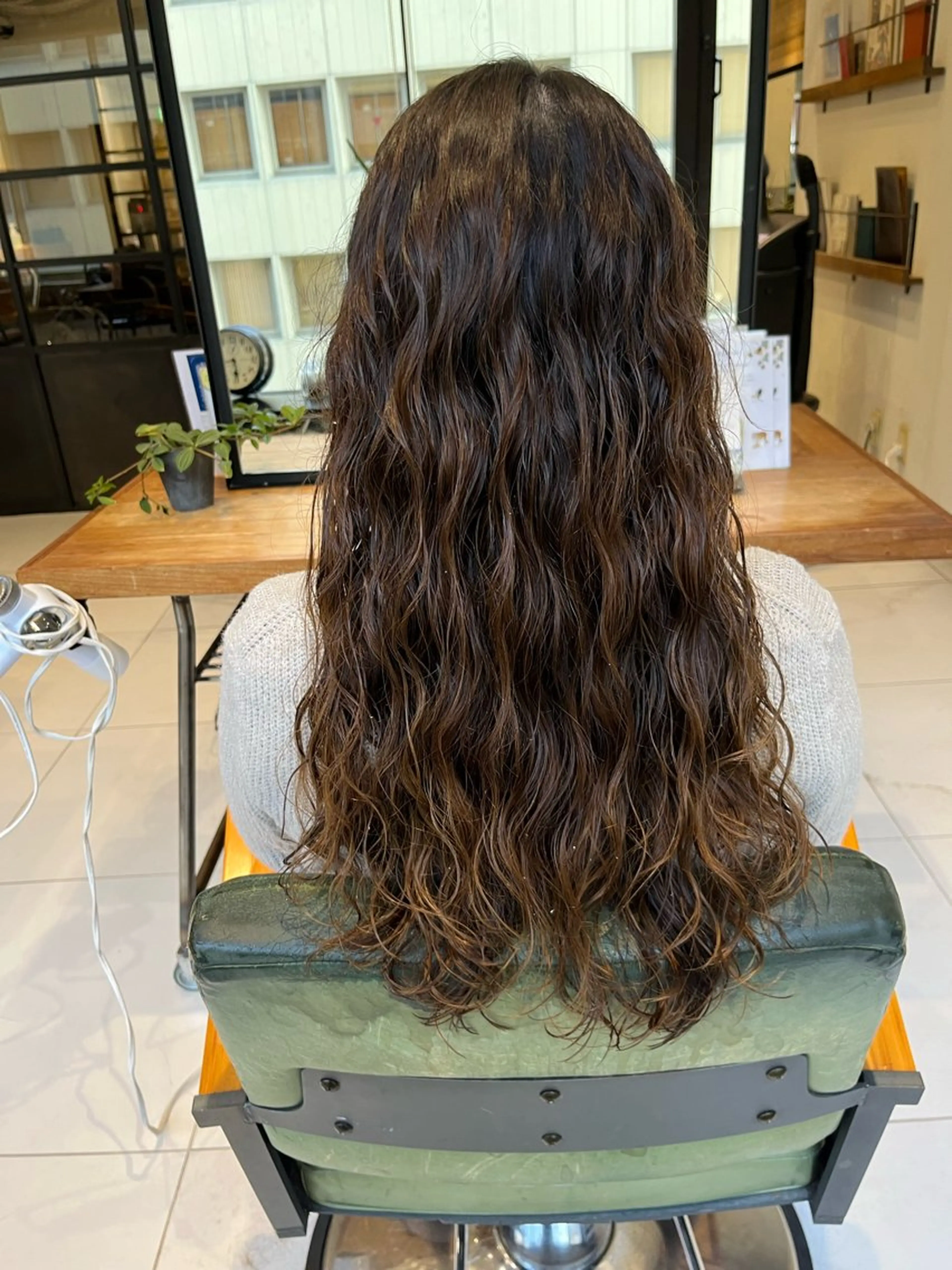 ロング カット パーマ スタジオノル パーマ🌀あやなのヘアスタイル