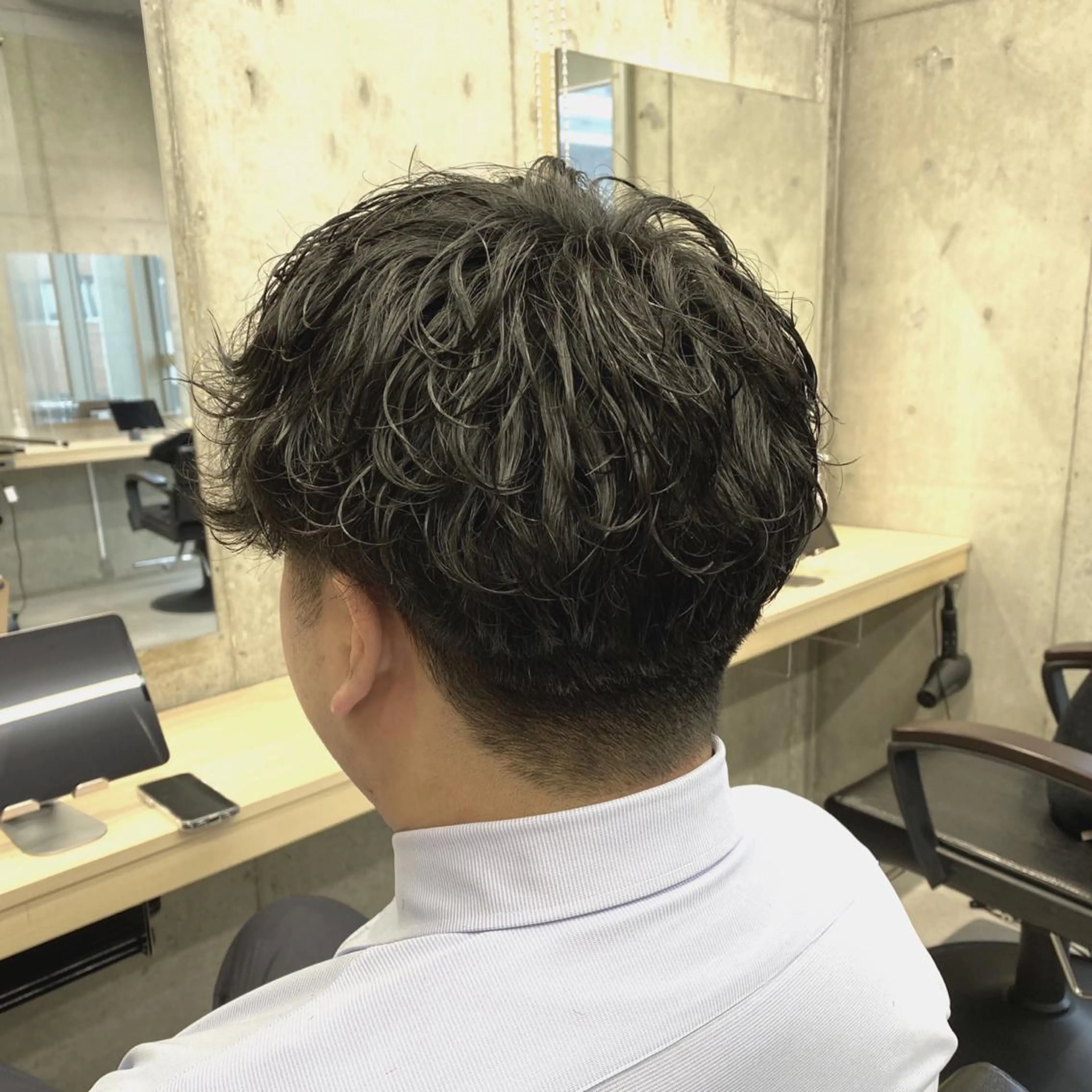 メンズ カット パーマ soLo所属・🟠火曜限定🟠染谷 駿介🟠髪質改善🟠のヘアスタイル
