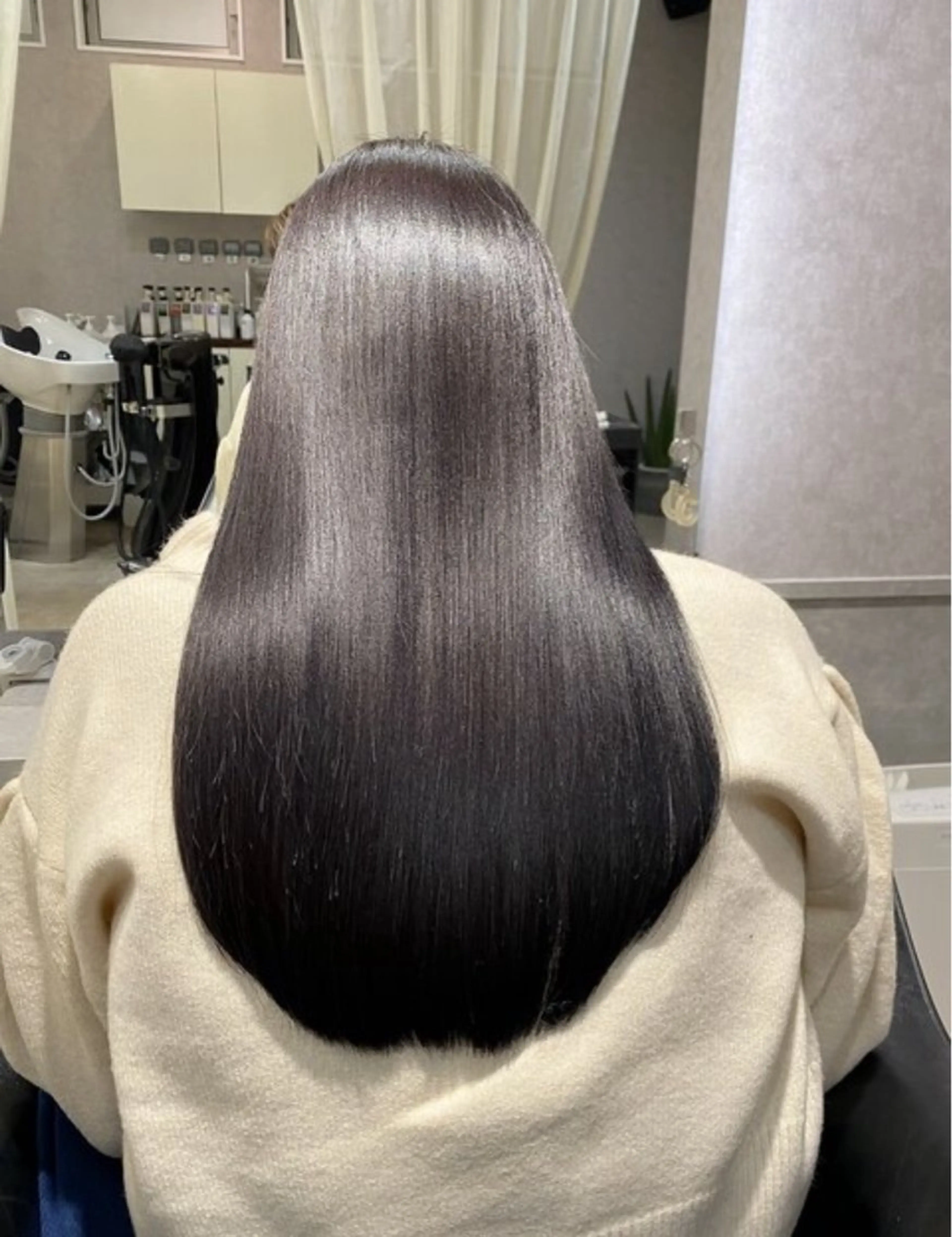 ロング カラー ヘアカラー 興梠 莉桜のヘアスタイル