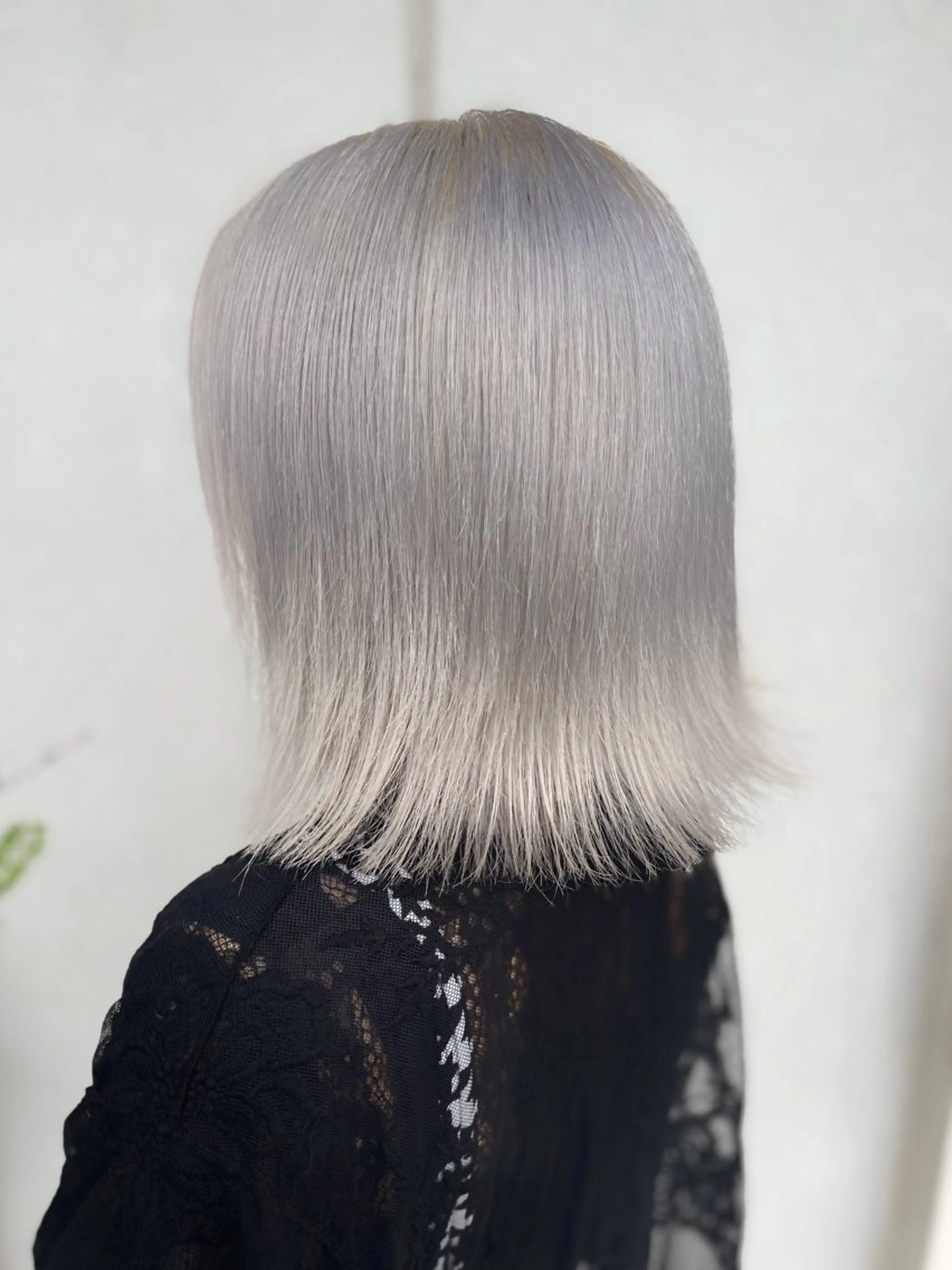 ミディアム カラー ヘアアレンジ ハイトーン・ブリーチ ムラ修正 八須 錬のヘアスタイル