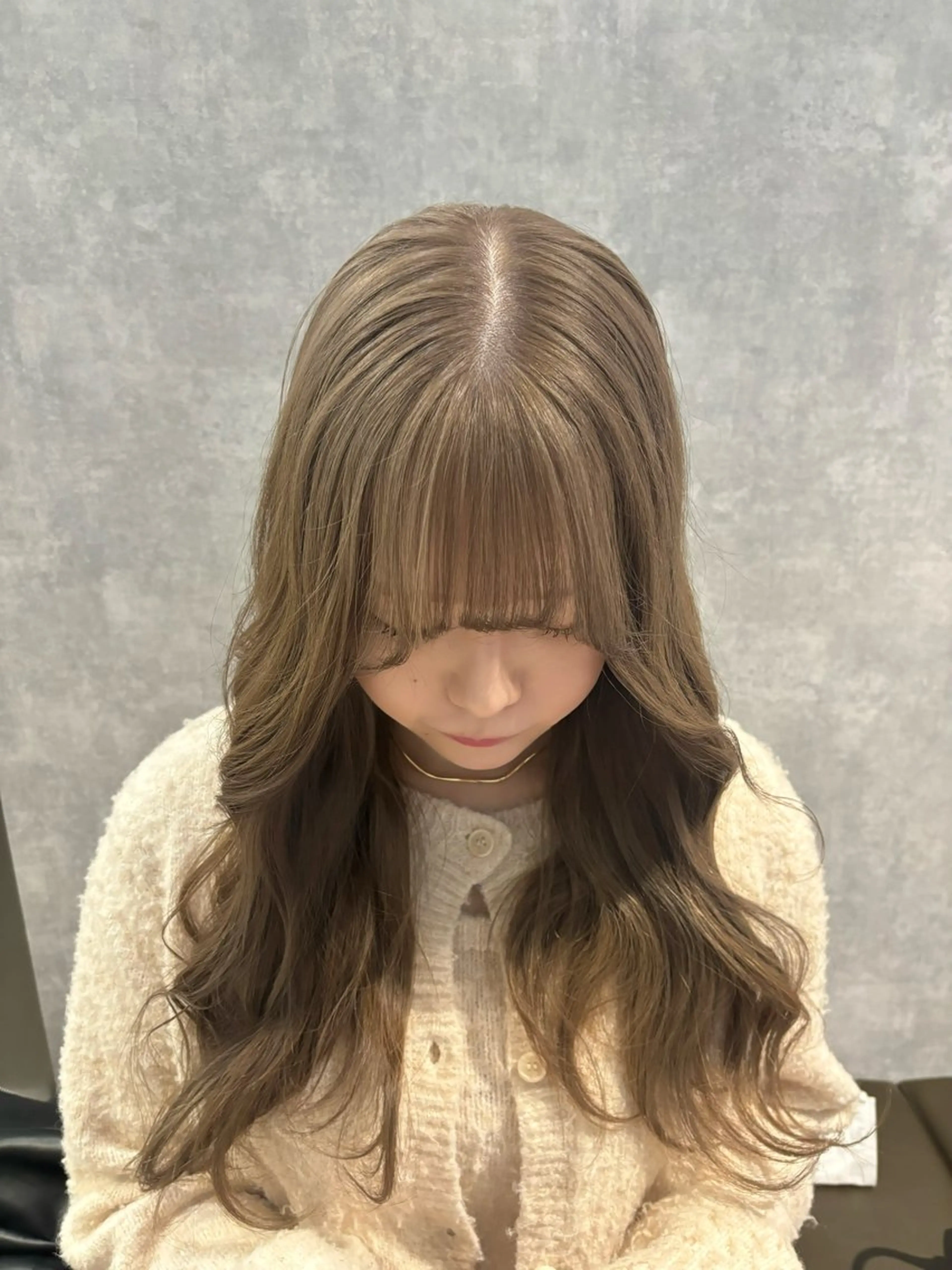 ロング カット ヘアカラー トリートメント 🌐NATSUMI 🌐【寒色カラー】のヘアスタイル