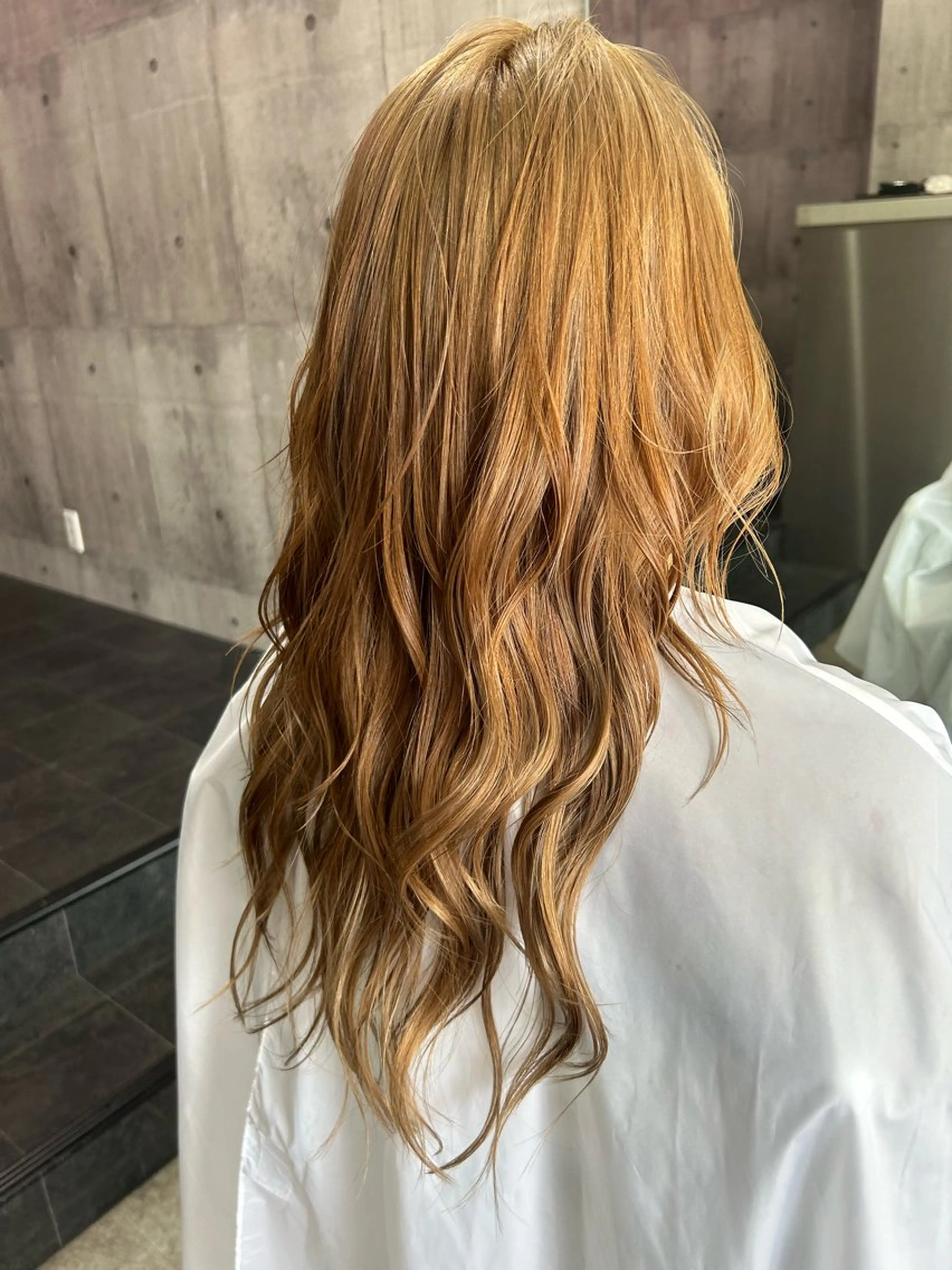 セミロング ウィチ所属・きりゅう つばさのヘアスタイル
