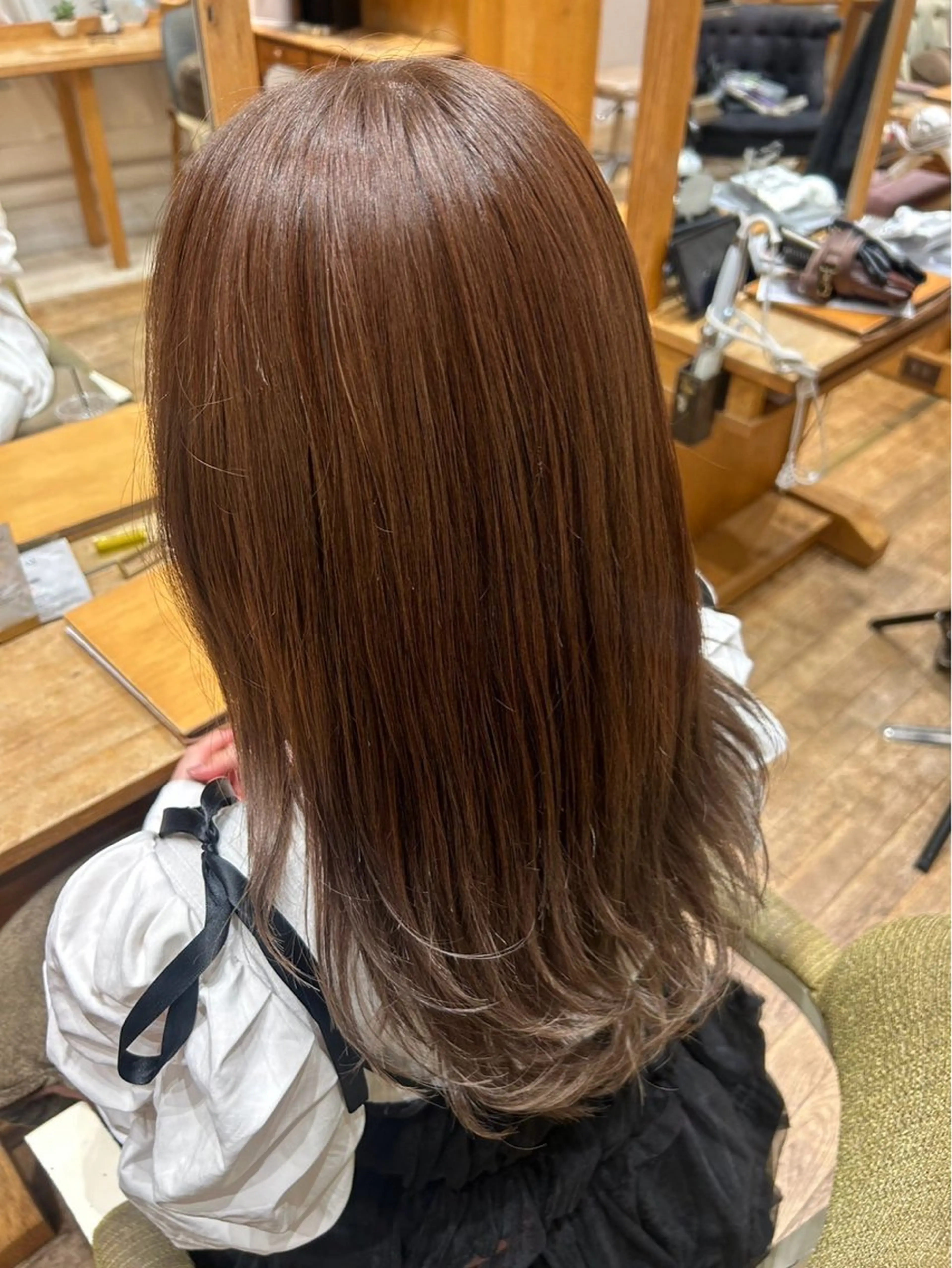 カラー 透明感カラー グレージュ カラーモデル募集✨ 嶋 彩芽のヘアスタイル