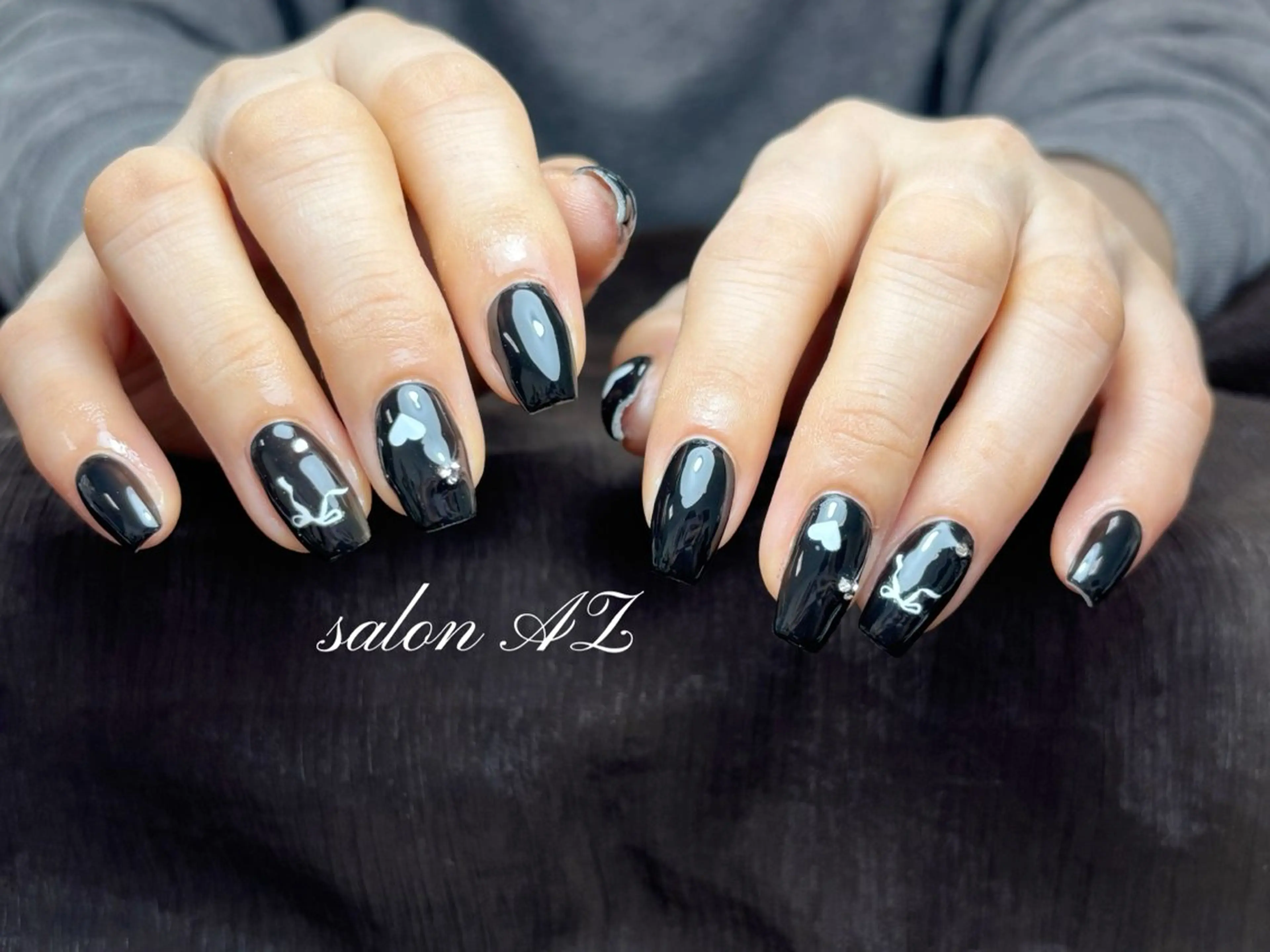 ネイル 長さ出し フットネイル フレンチネイル マグネットネイル ニュアンスネイル ハンドネイル salonAZ トップネイリストのネイルデザイン