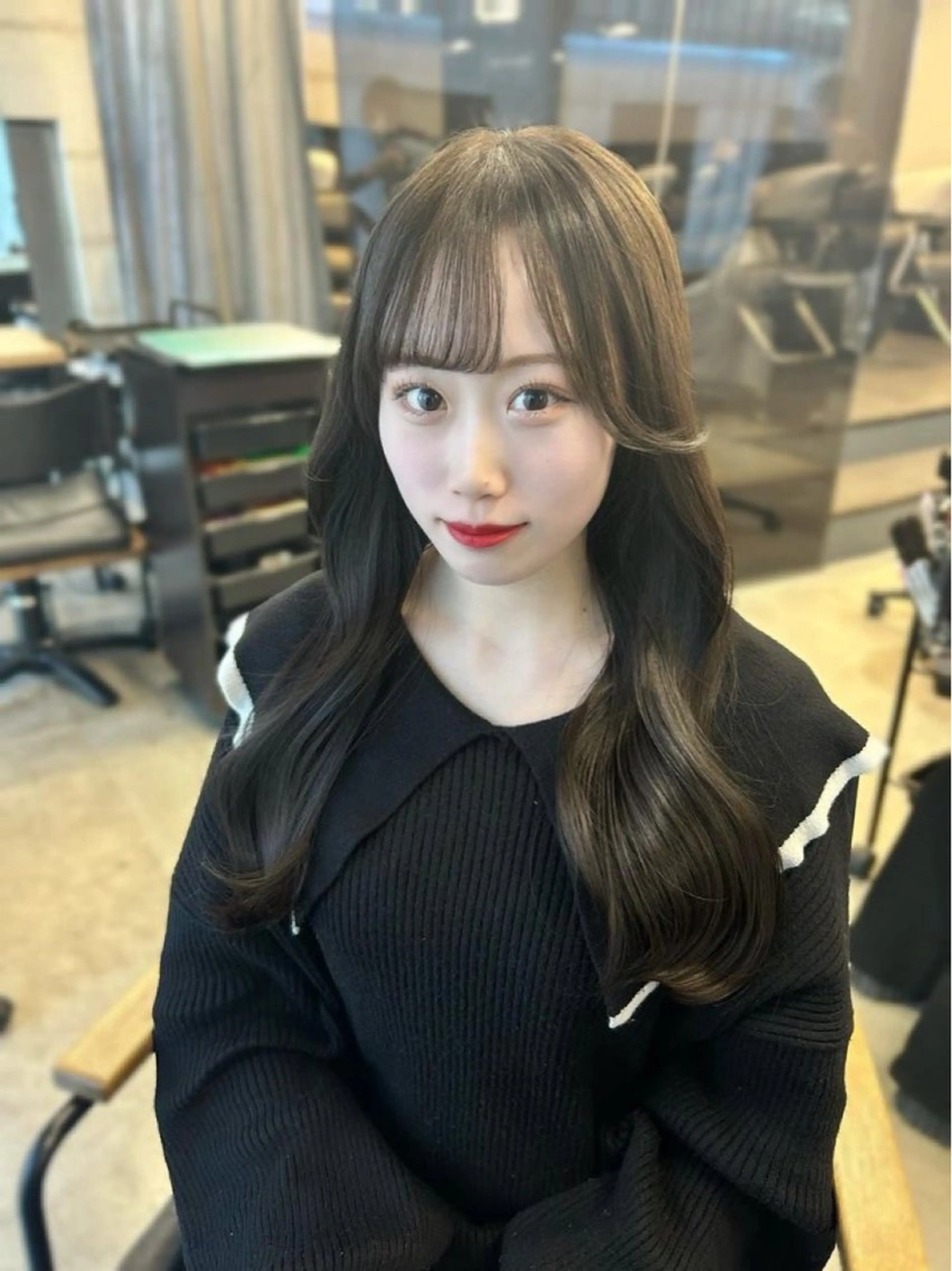 ロング 女性らしいモテヘア 韓国ヘアhikariのヘアスタイル