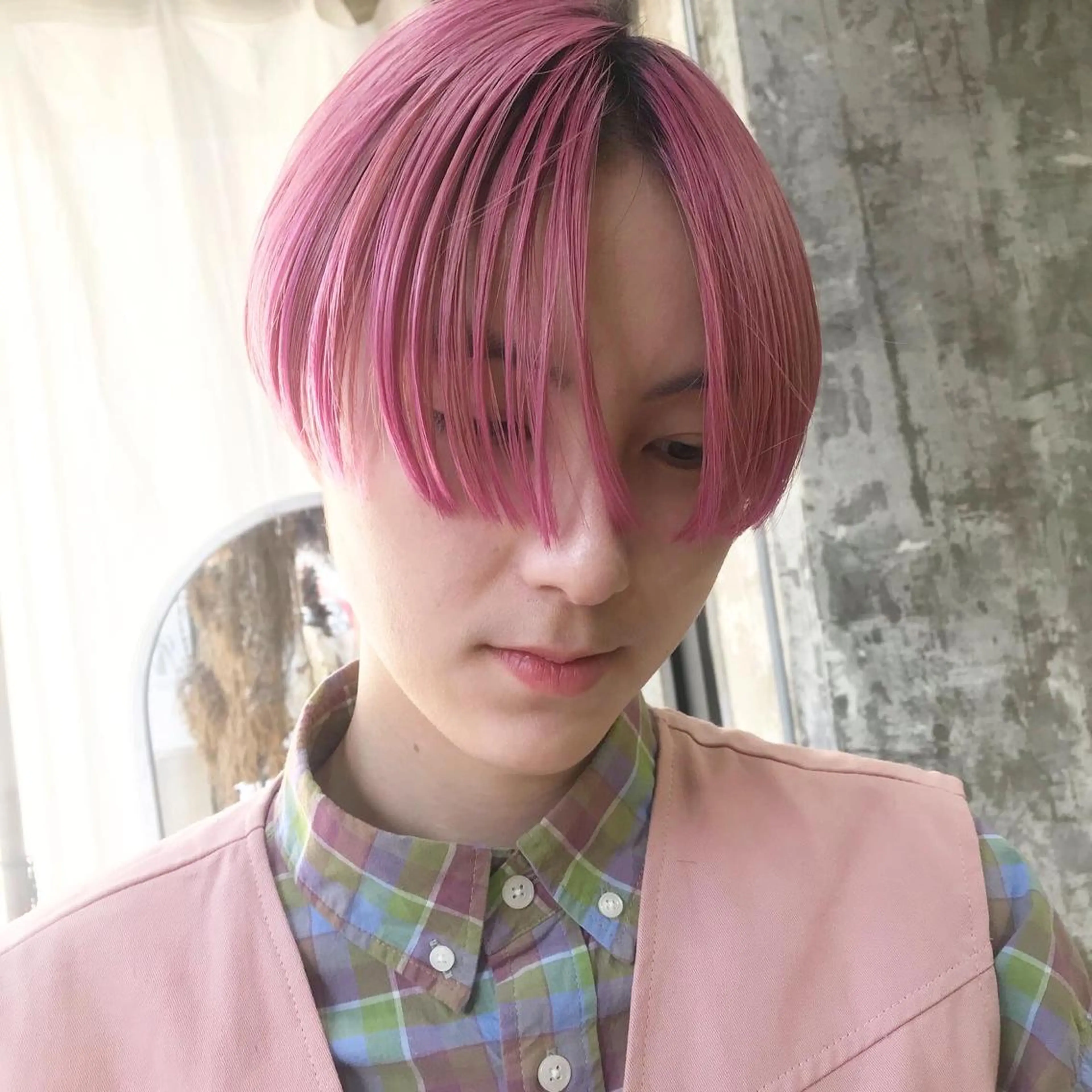 ショート カラー カット ヘアカラー トリートメント suvvy hairsalonのヘアスタイル