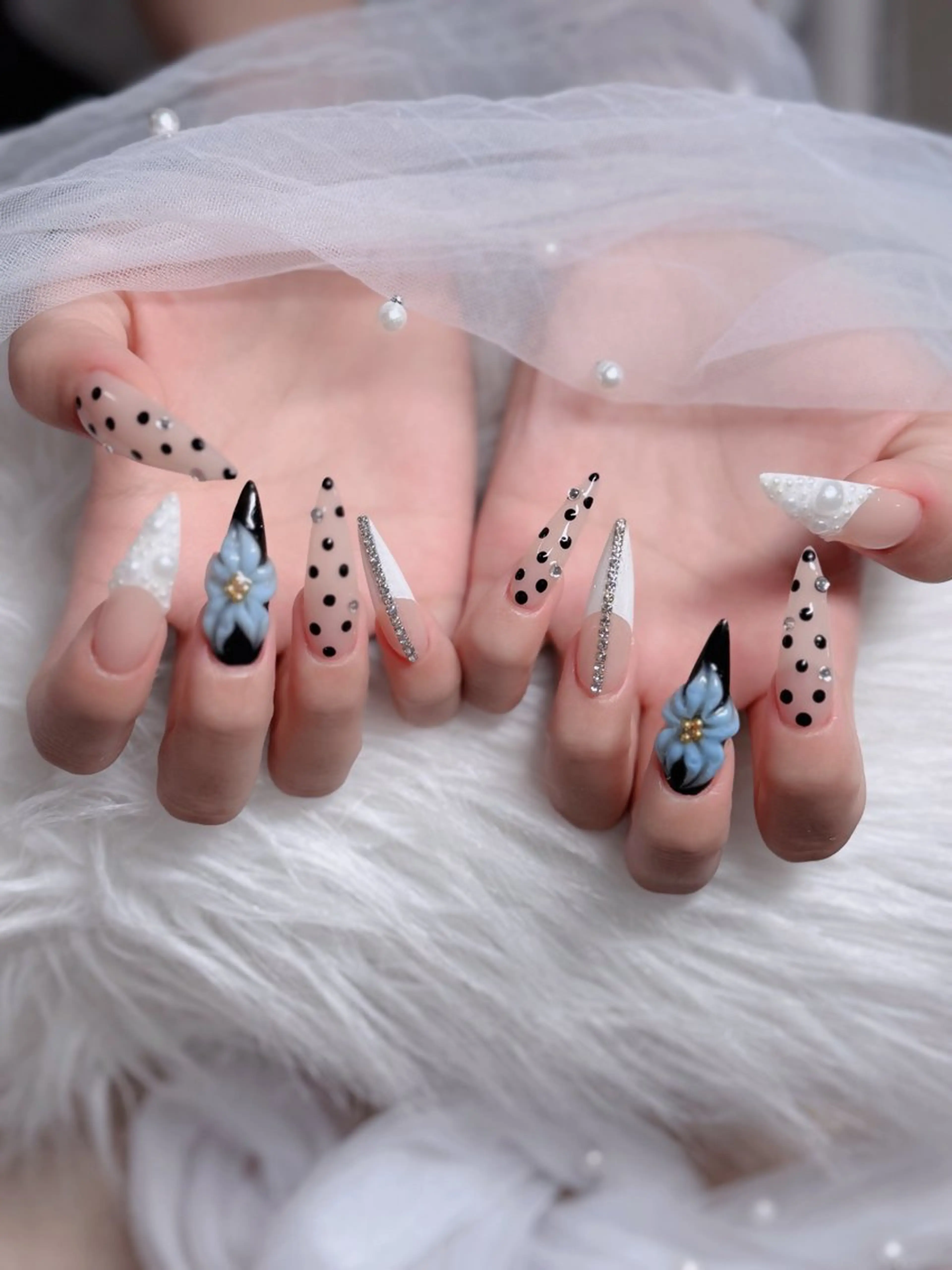ネイル アートネイル 成人式 ジェルネイル ニュアンスネイル 夏ネイル ハンドネイル H.baby Nai Salon所属・neco H.babynailのネイルデザイン