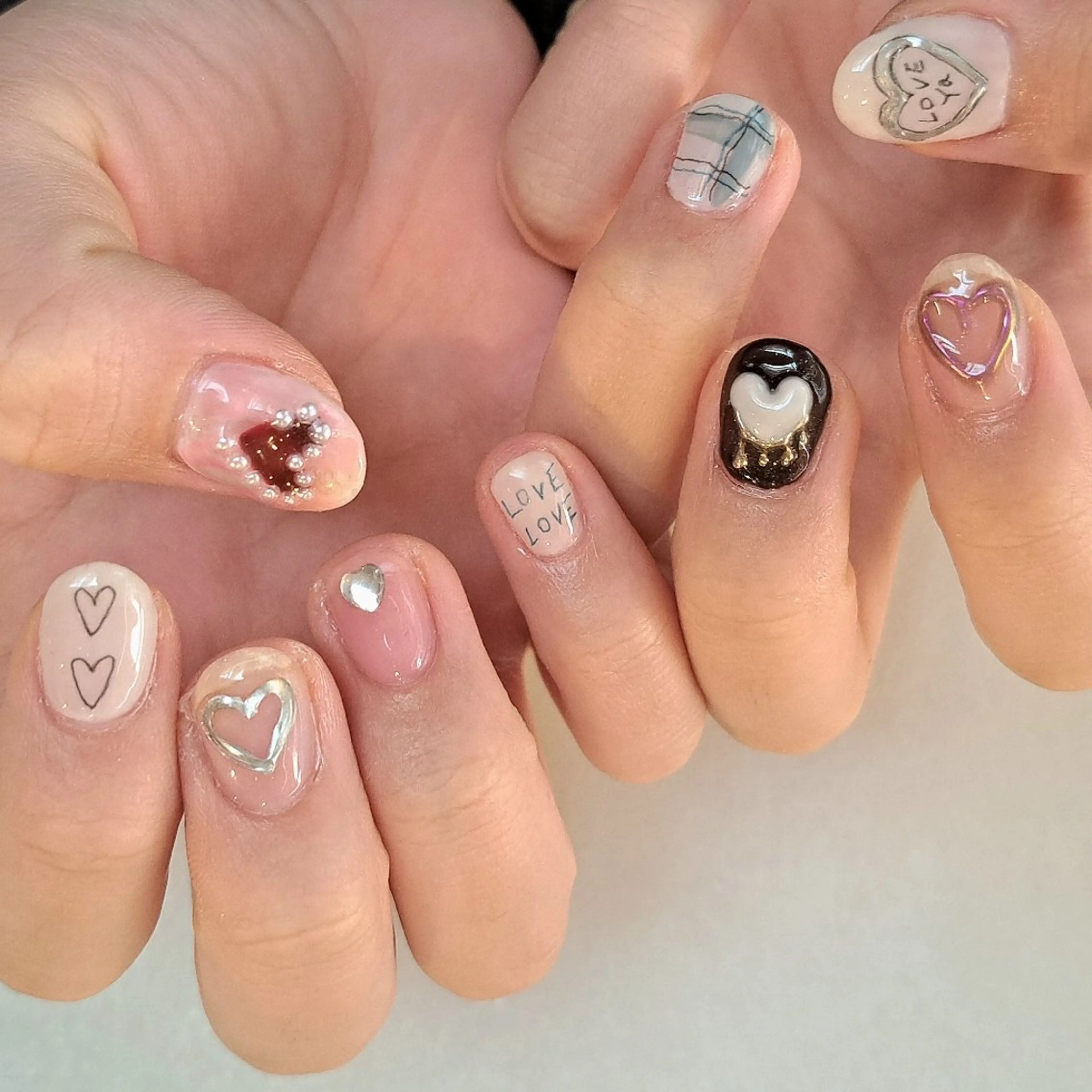 ネイル アートネイル ハート 韓国ネイル 持ち込み バレンタイン Nail mood /アートし放題のネイルデザイン