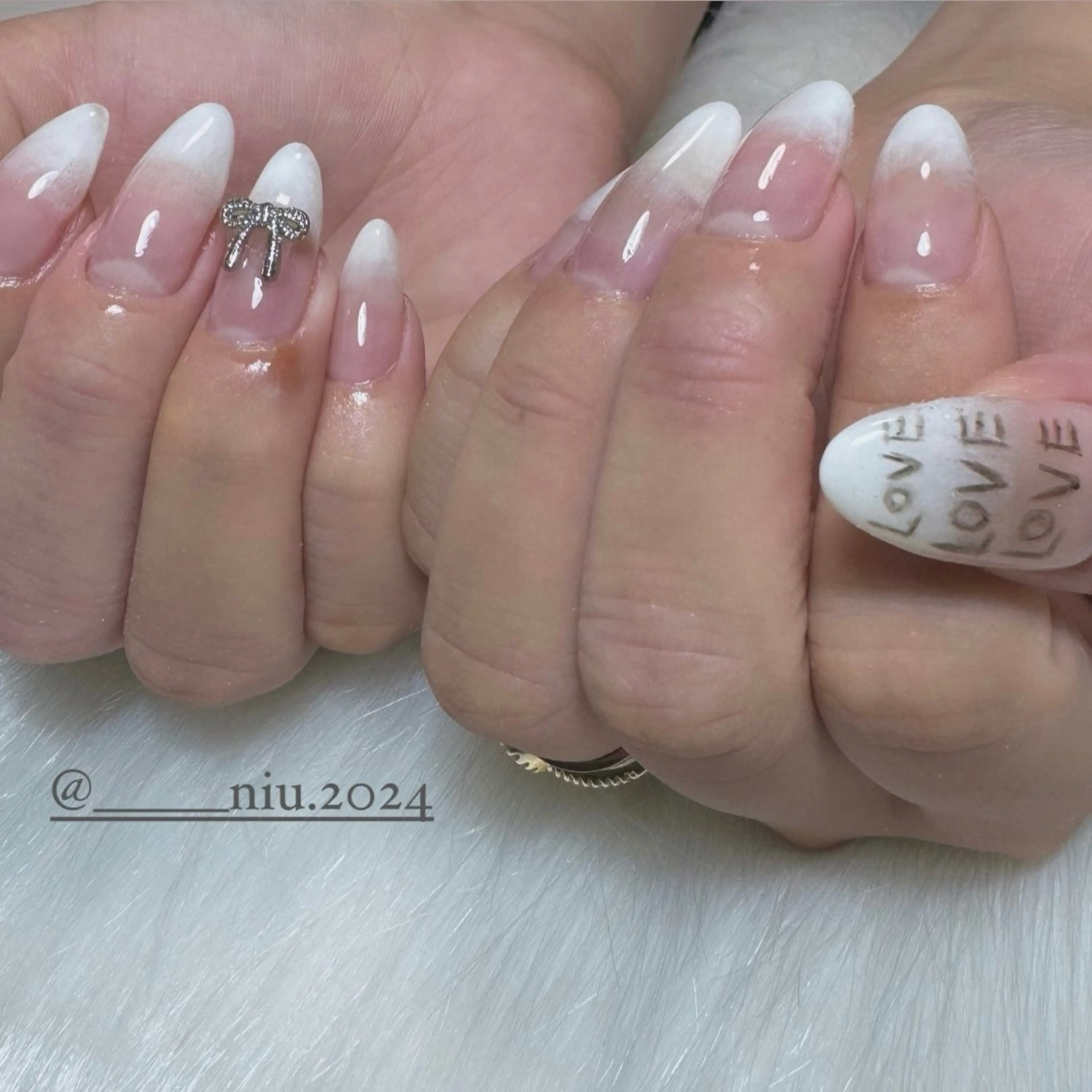 ネイル ホワイト nail salon niuのネイルデザイン