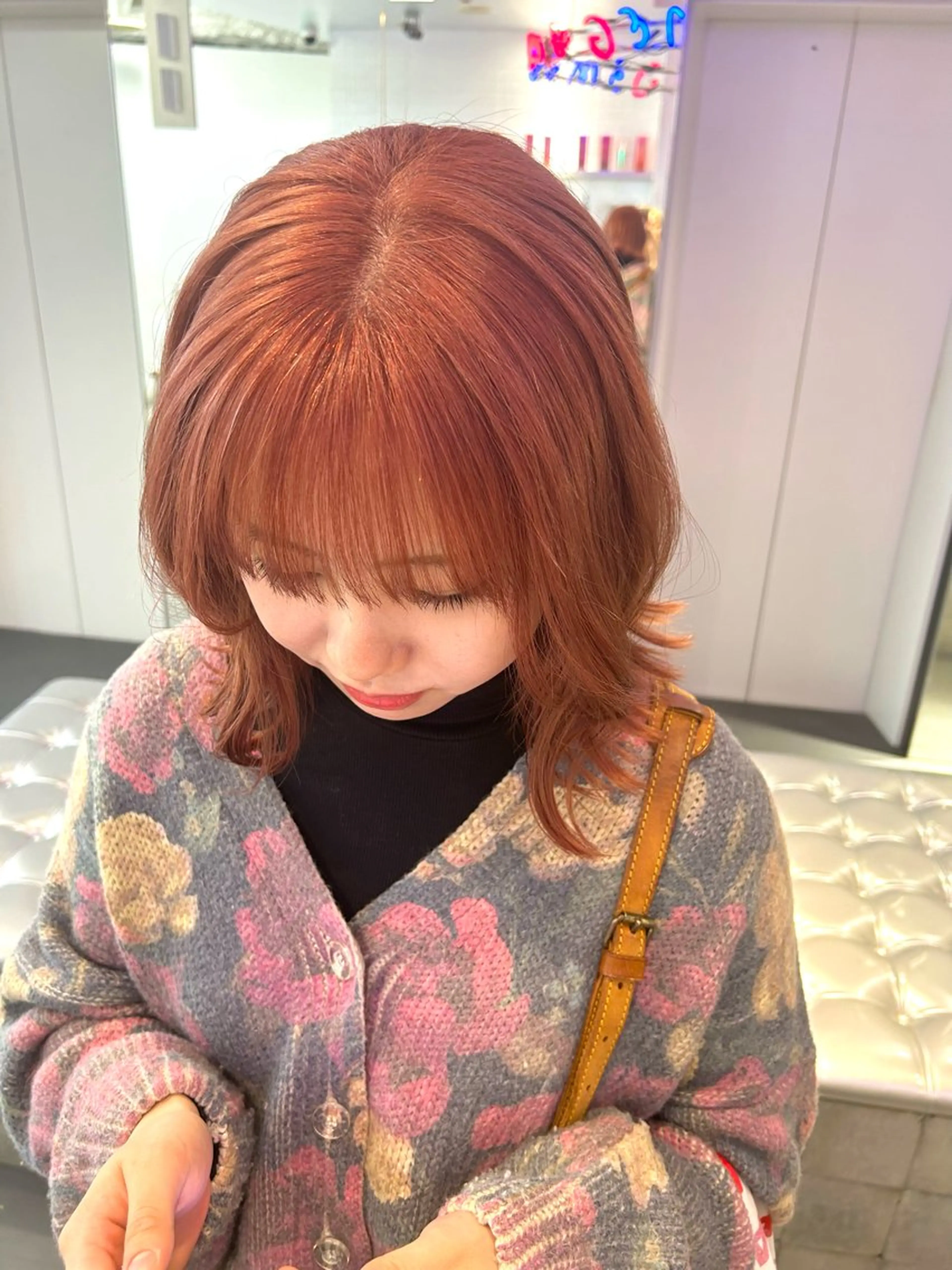 カラー オレンジピンク 光透け髪🫧 moekaのヘアスタイル