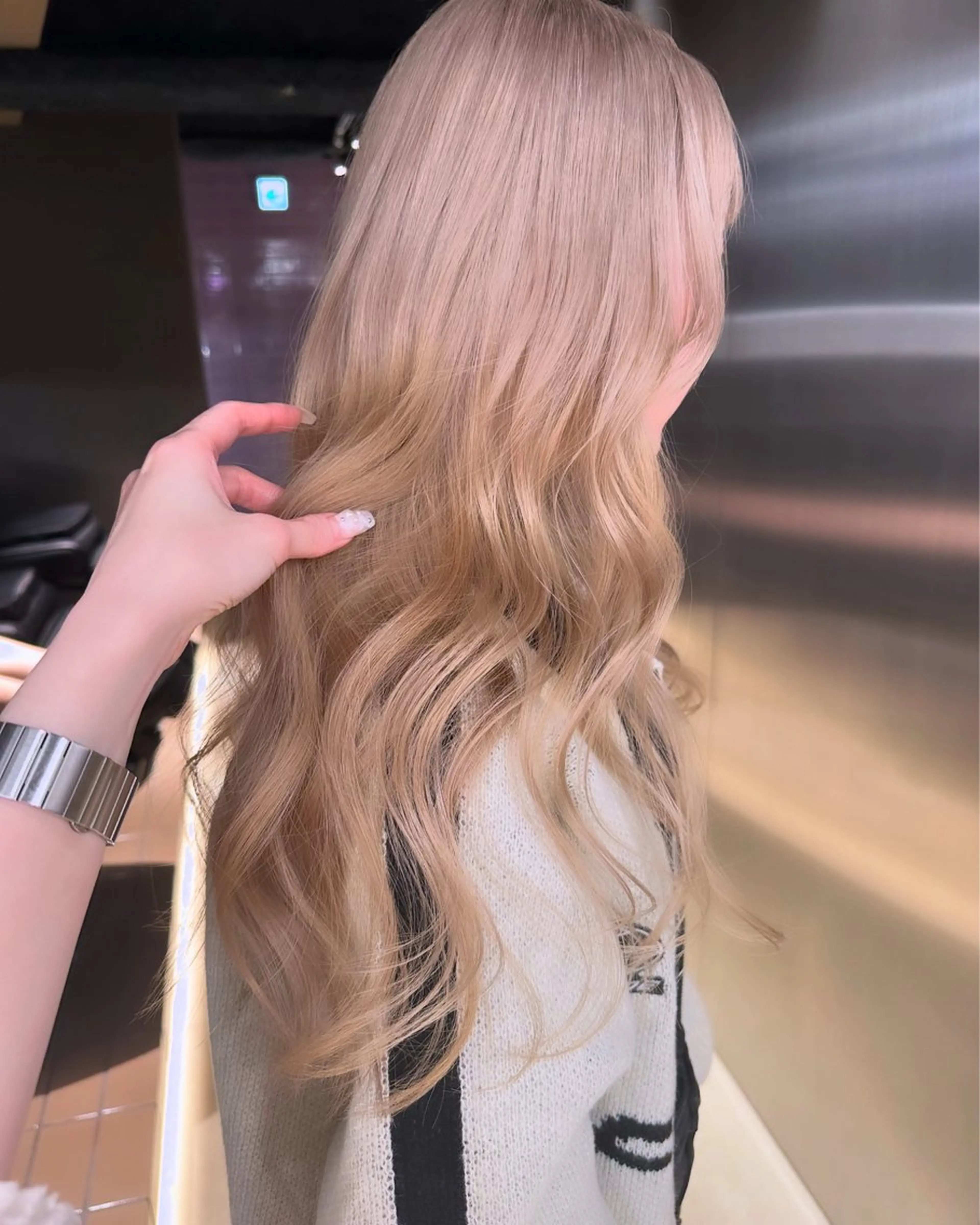 ロング ヘアカラー カラーモデル募集中 /Nanakaのヘアスタイル