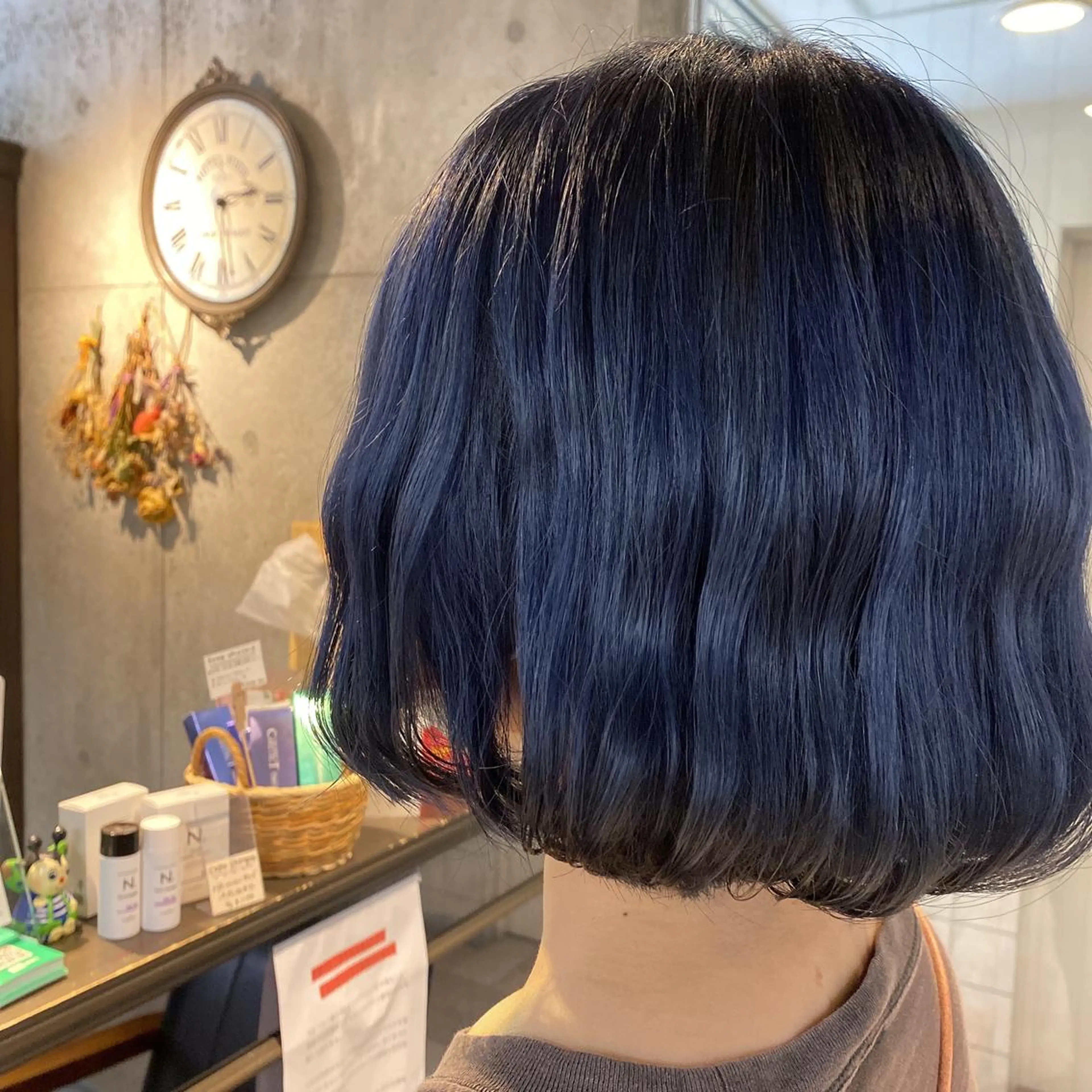 ショート カラー タンバルモリ wakana 【ブリーチカラー】のヘアスタイル