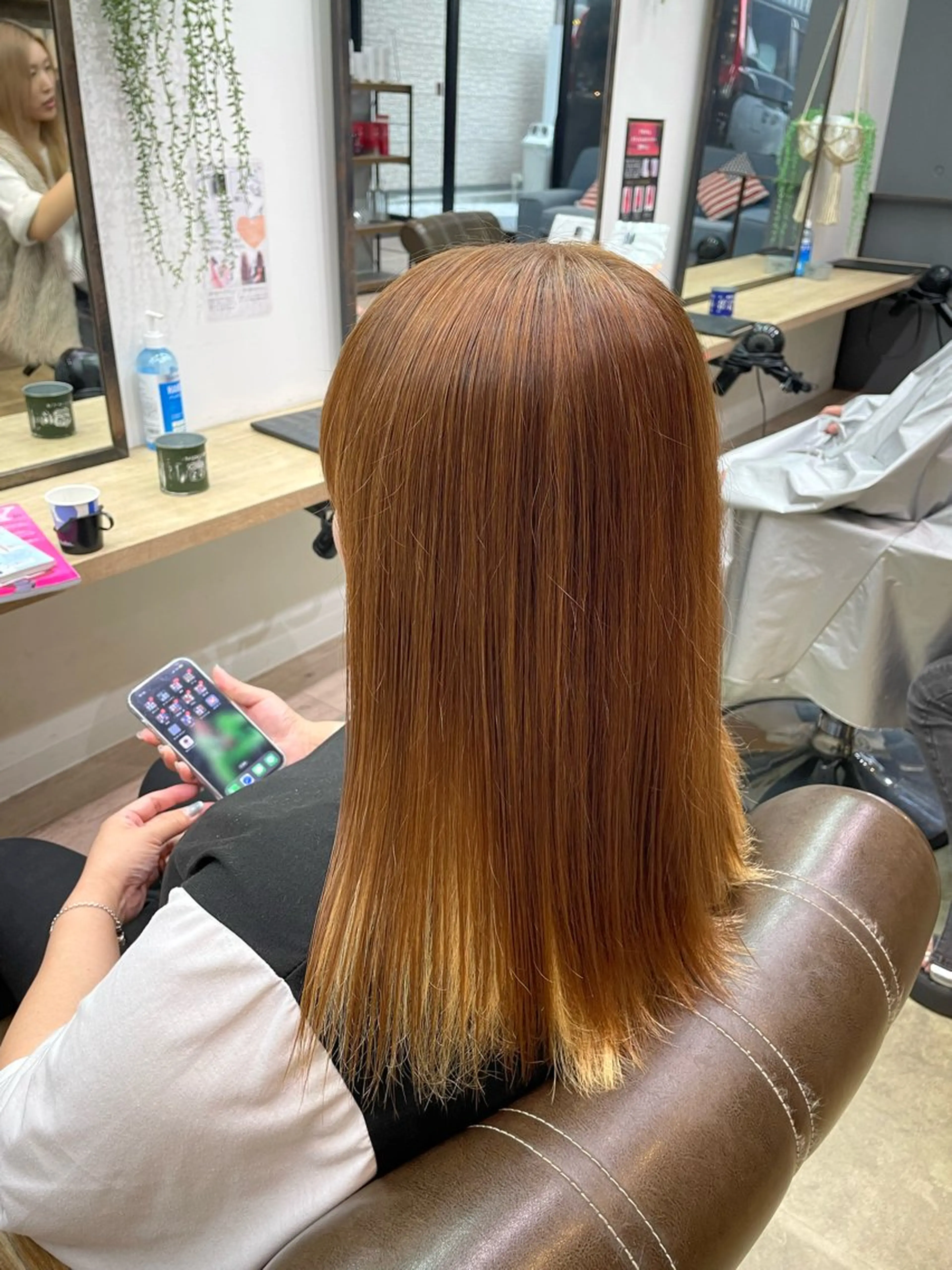 ミディアム 縮毛矯正 美澤 優一のヘアスタイル