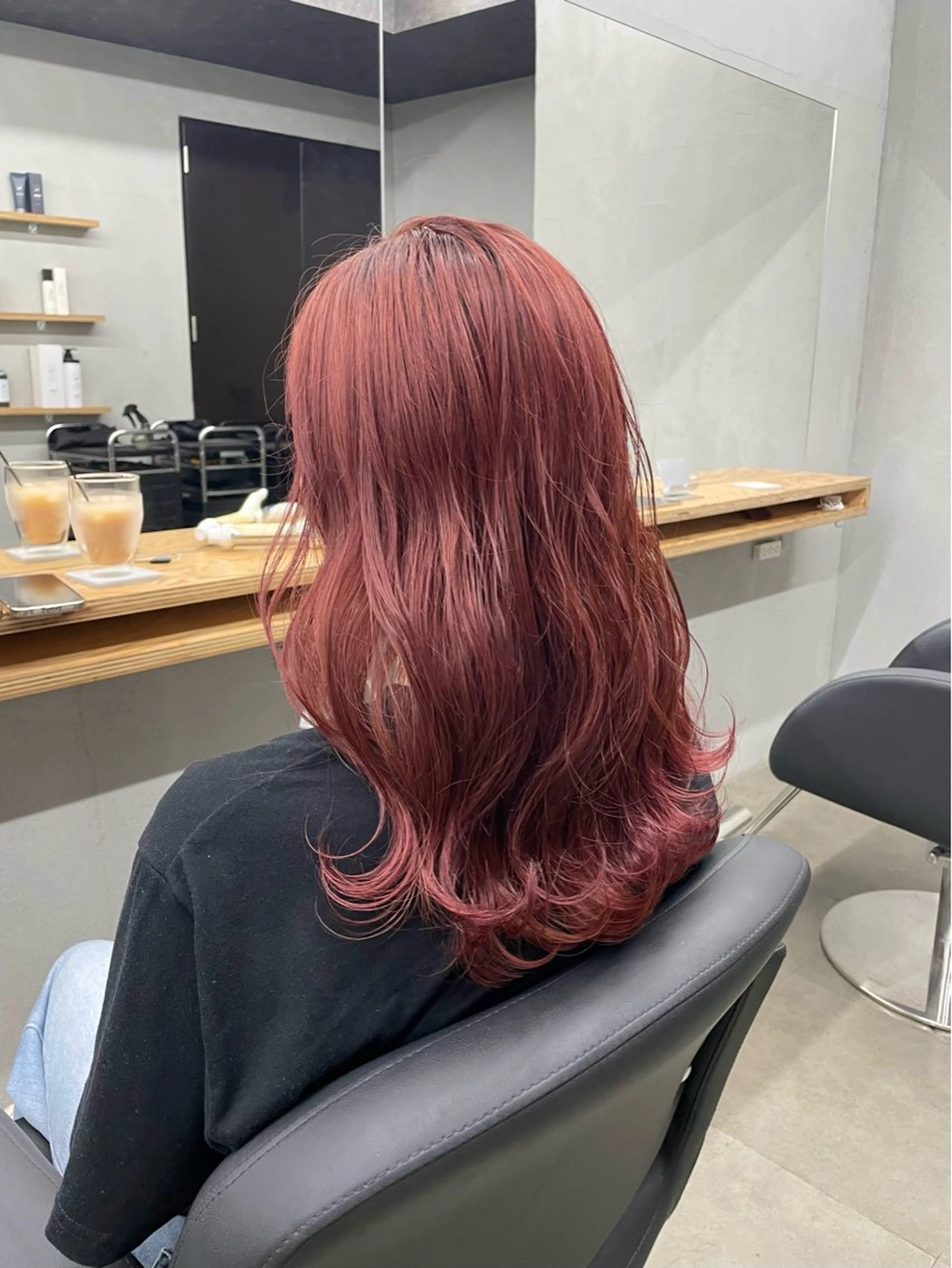 ミディアム カット ヘアカラー トリートメント ひより ／Nのヘアスタイル