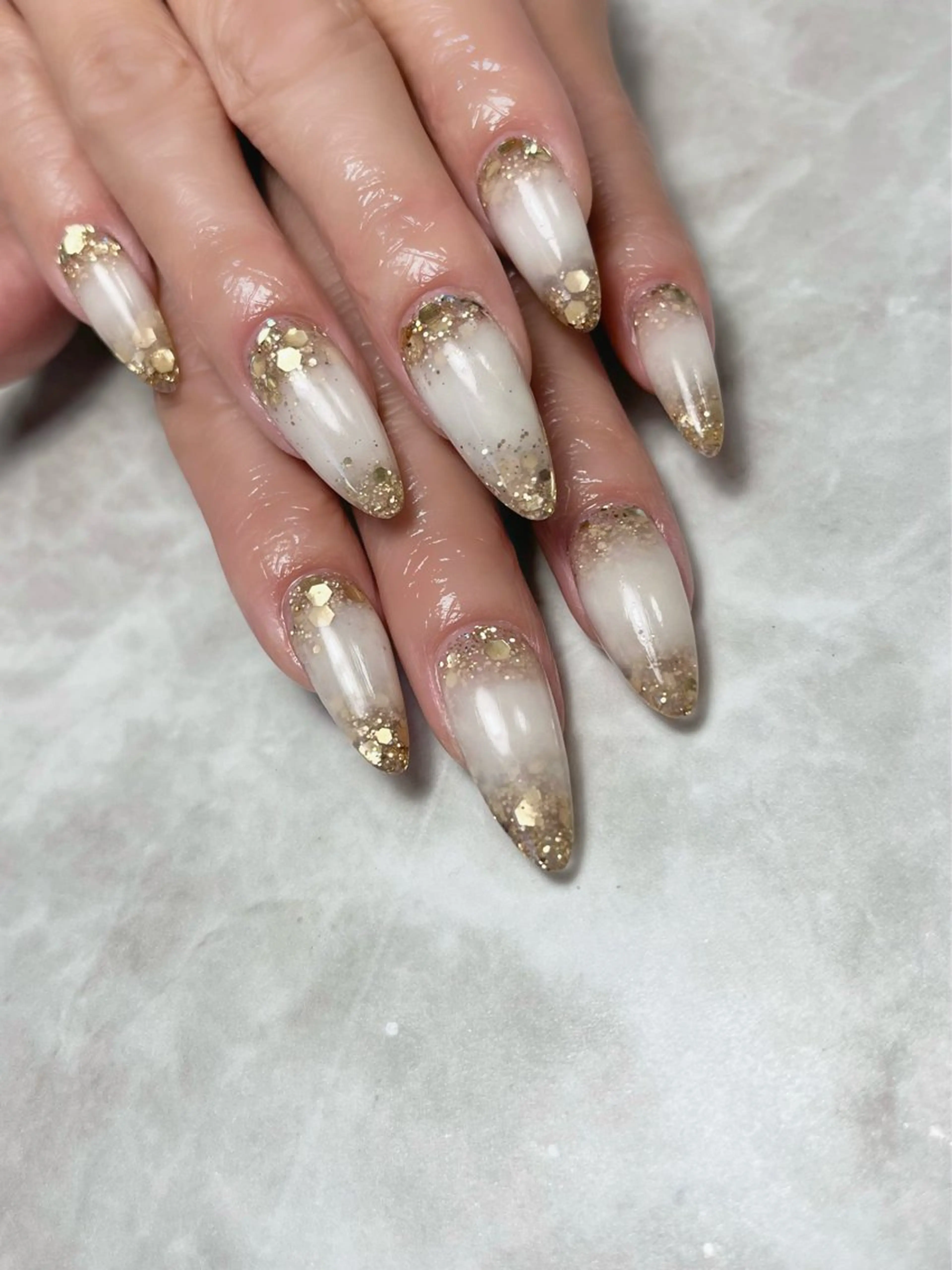 ネイル ホログラムネイル ラメ(グリッター) スカルプネイル Nailsalon E's cafeのネイルデザイン