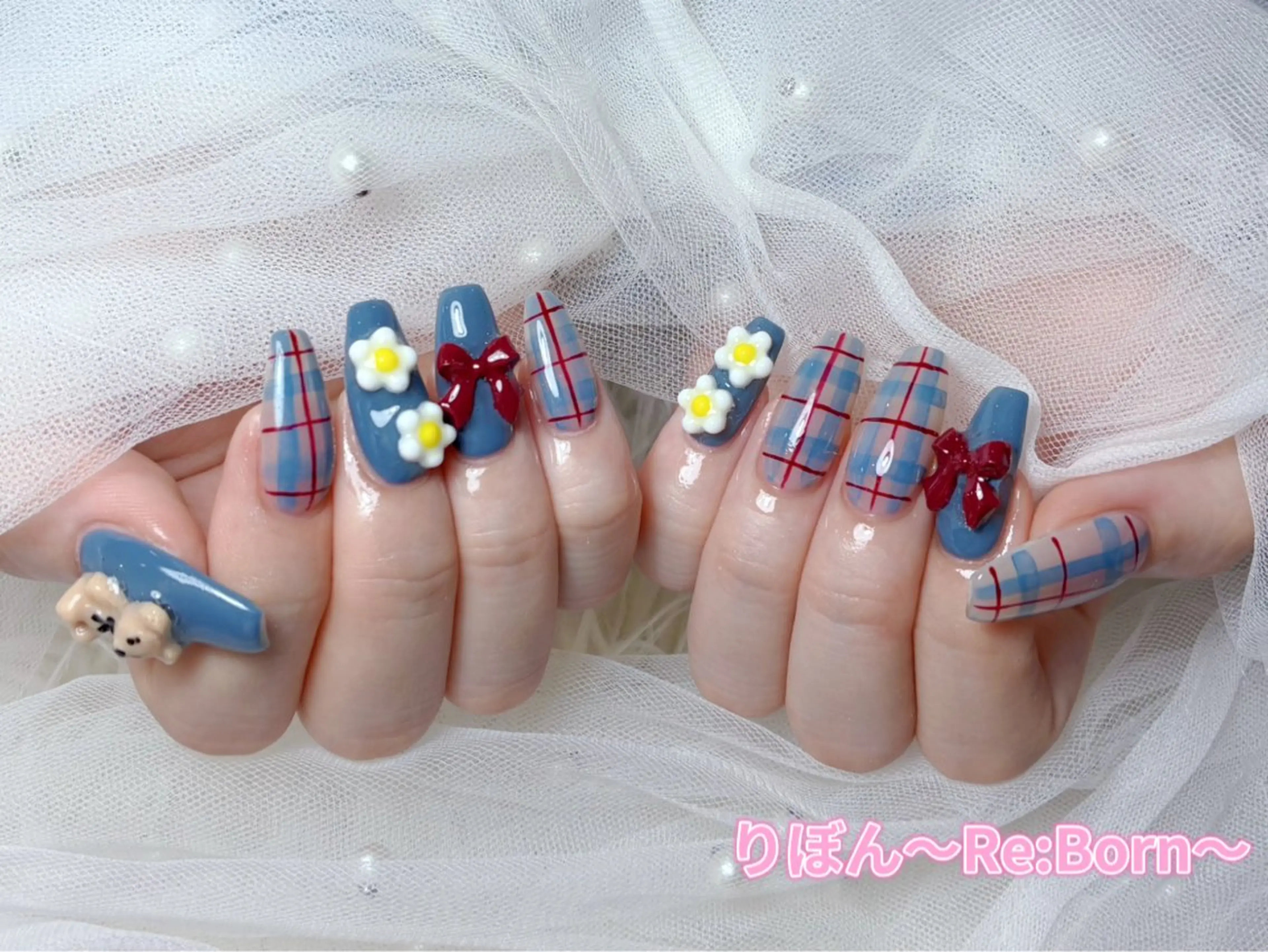 ミディアム りぼん Re:Bonrのネイルデザイン