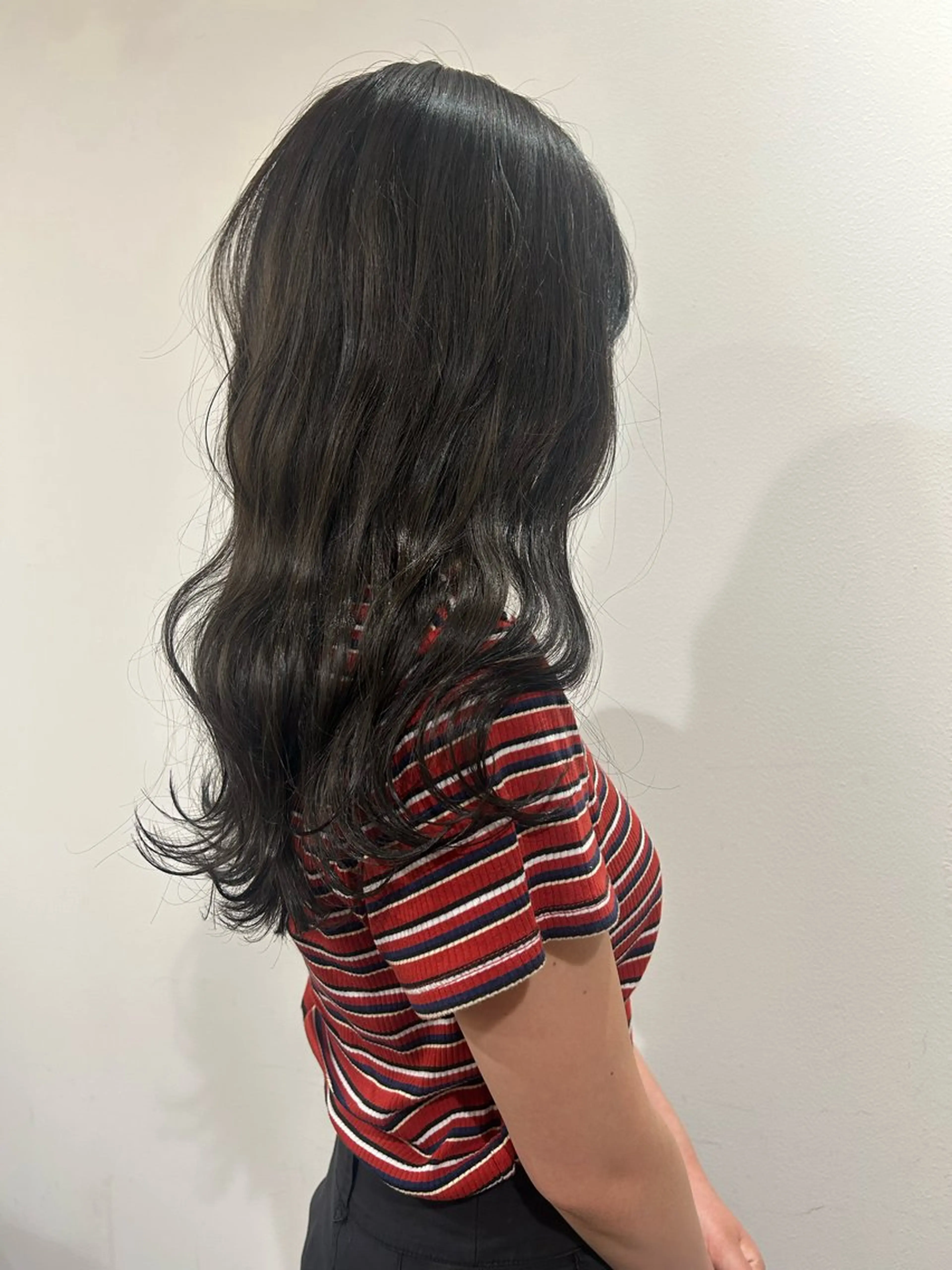 カラー ブルーカラー ブルーラベンダー ラベンダーカラー ラベンダーグレー ヘアカラー merc.🕊大西‎ 香瑚のヘアスタイル