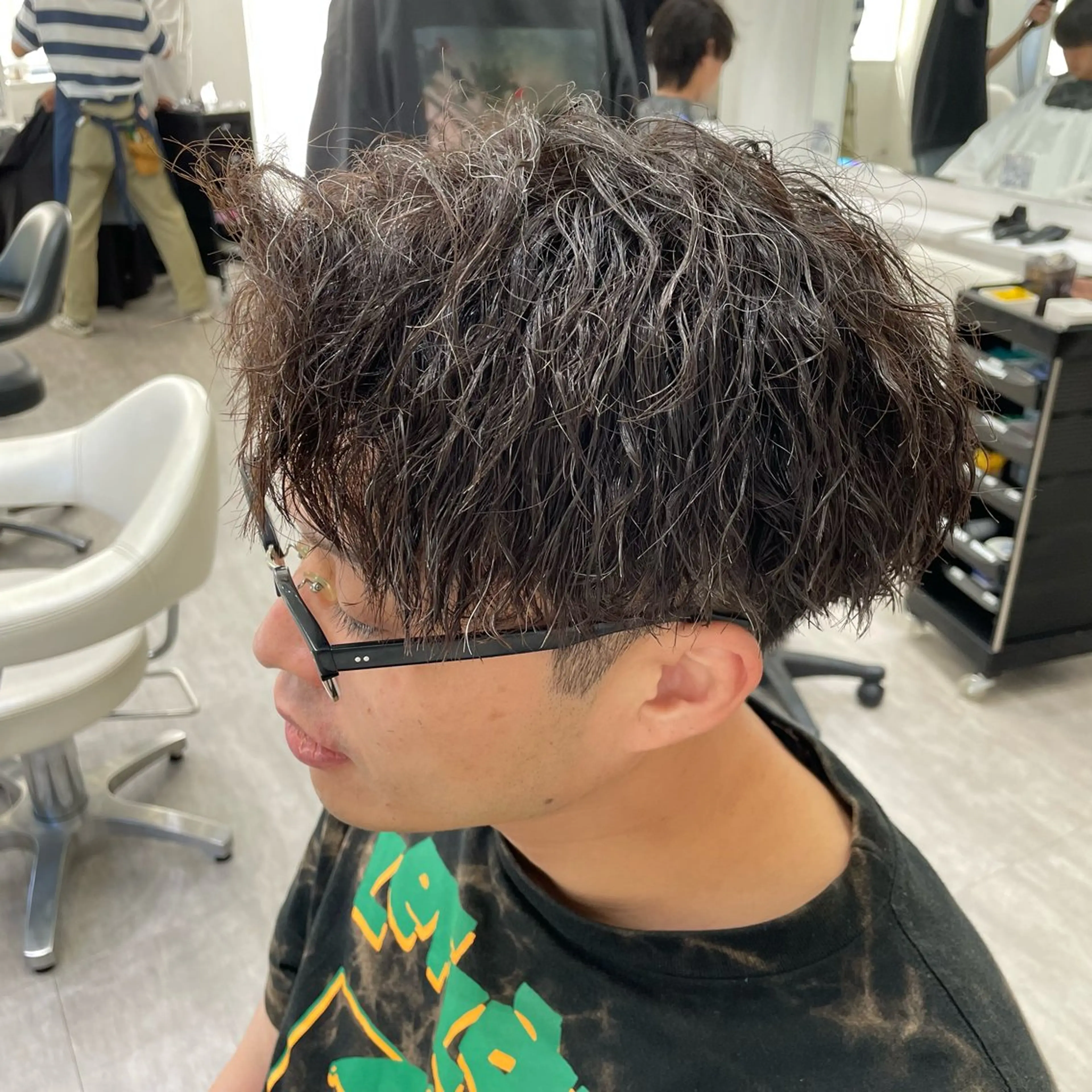 パーマ メンズ STUGS BARBERSHOP ByDAMDEE TOKYO 上野御徒町所属・メンズ専門💈 伊藤輝のヘアスタイル