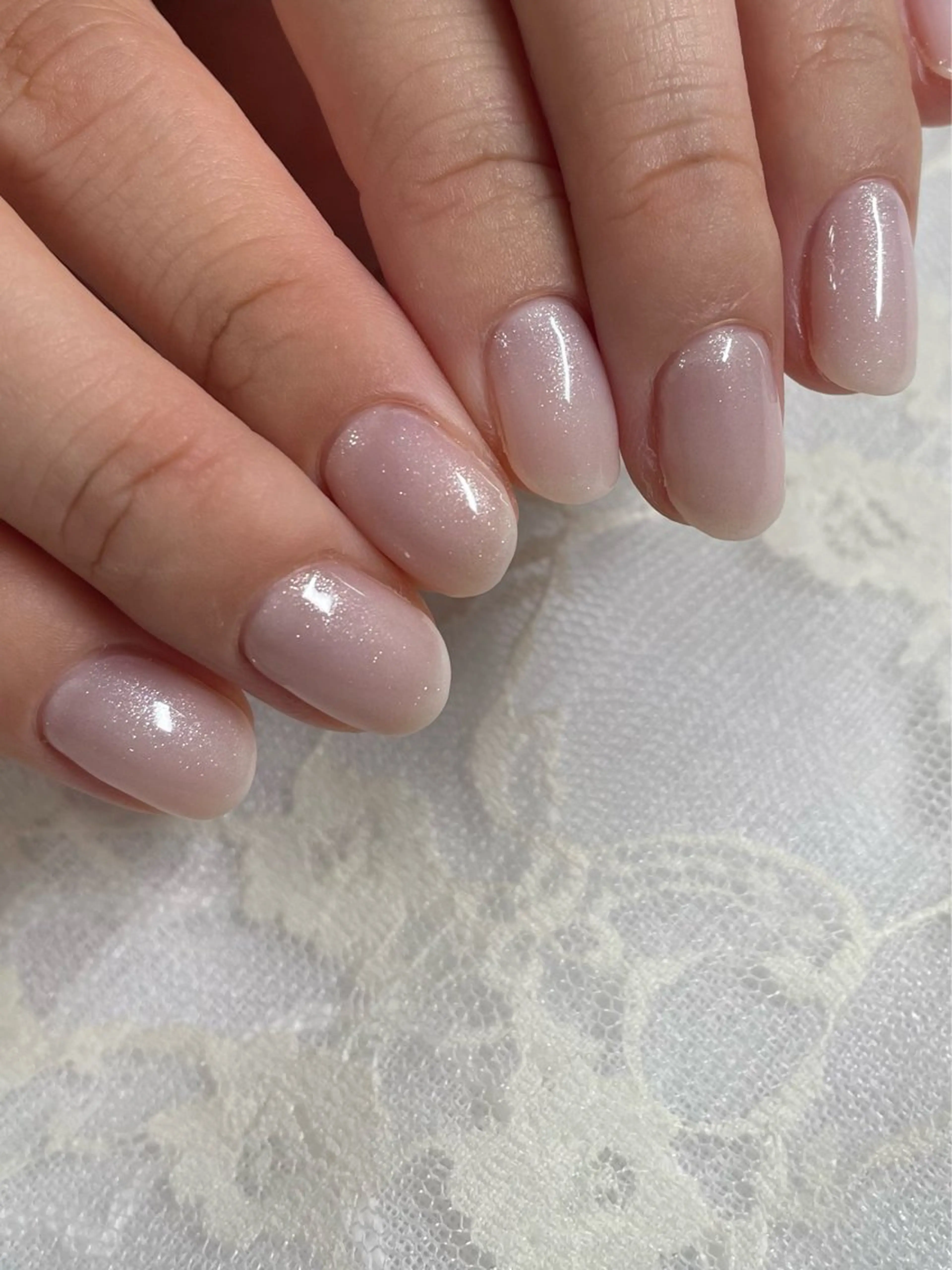 ネイル ラメ(グリッター) ワンカラーネイル ホワイト nailroom lilasのネイルデザイン
