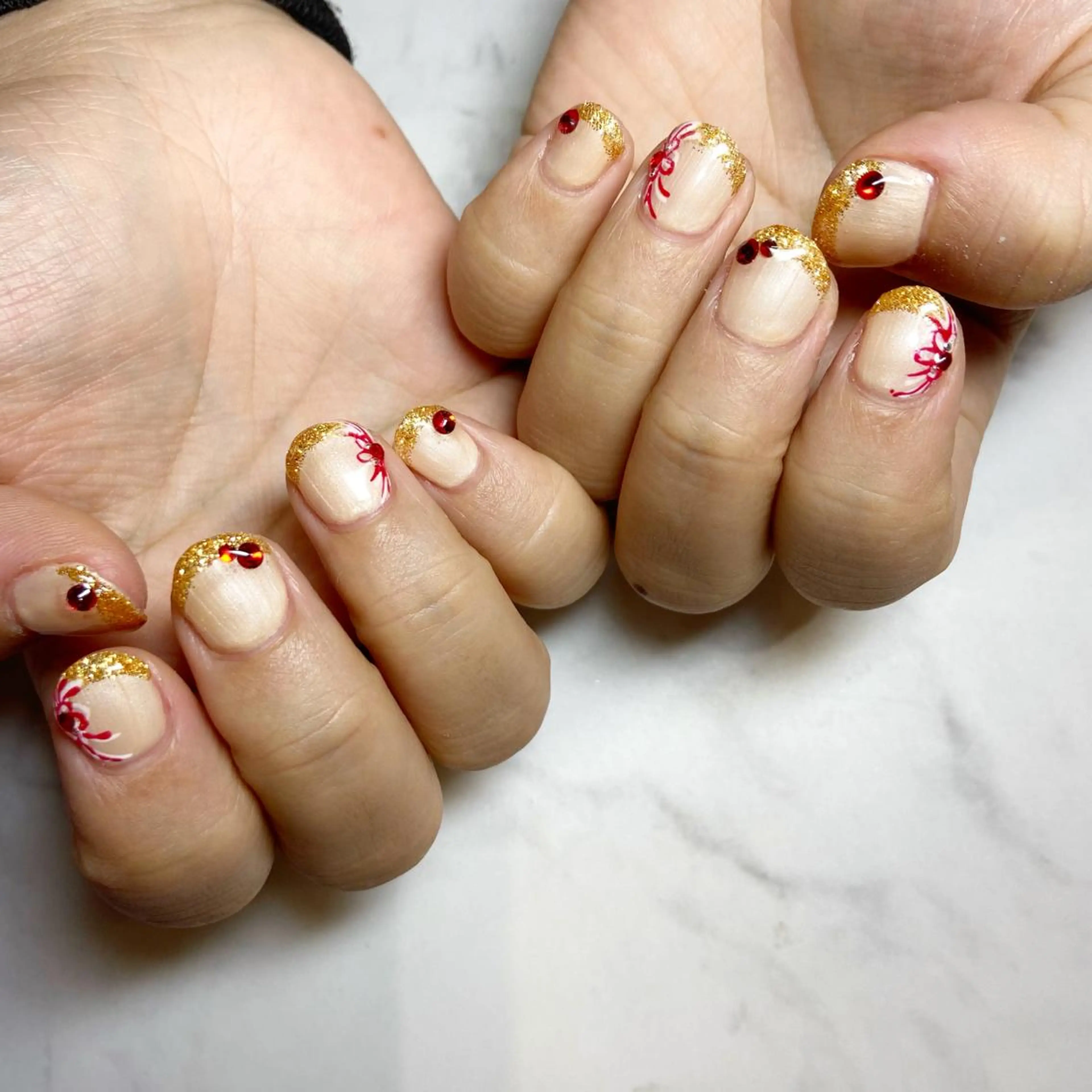ネイル ハンドネイル YUN 💅のネイルデザイン
