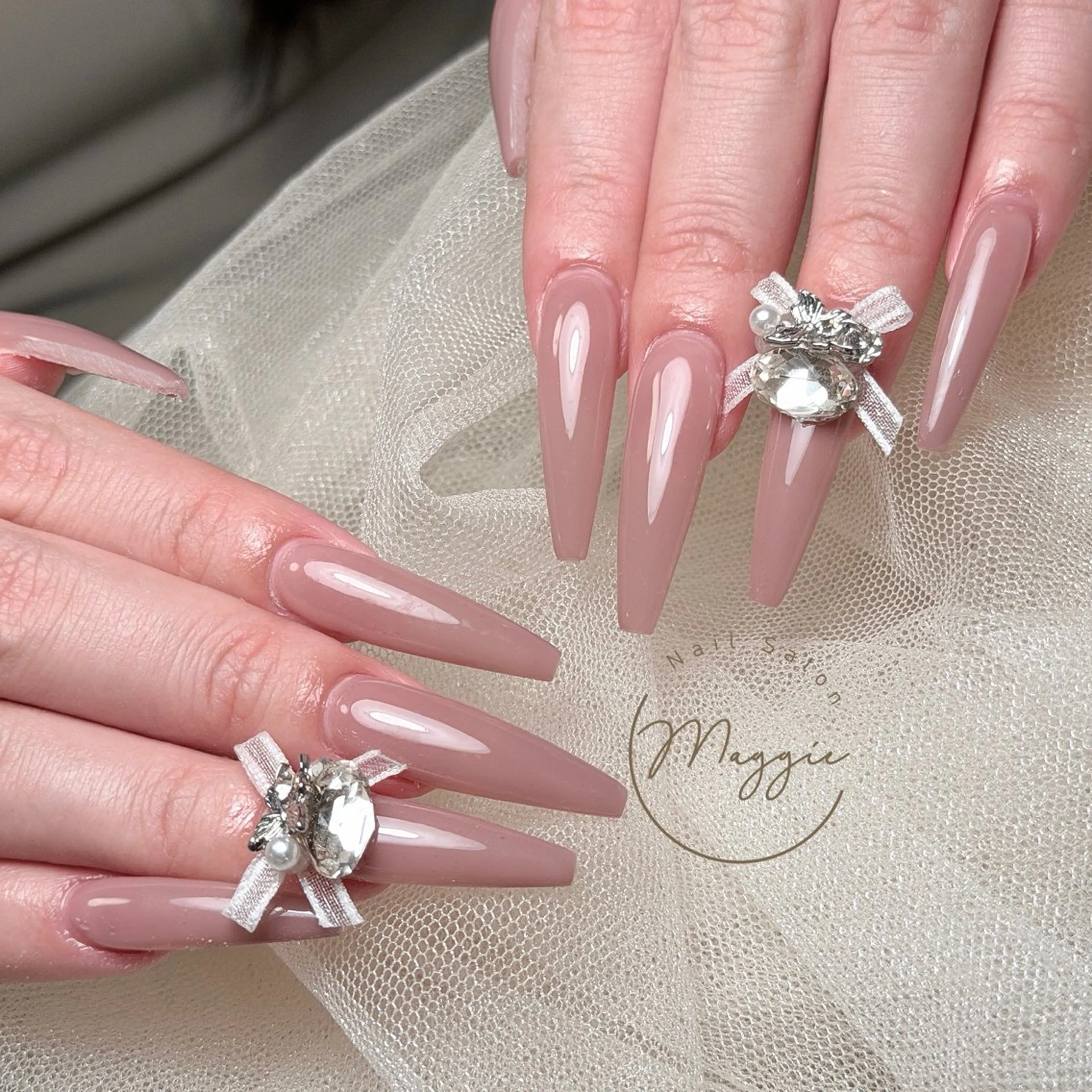 ネイル Maggie Nail🦩のネイルデザイン