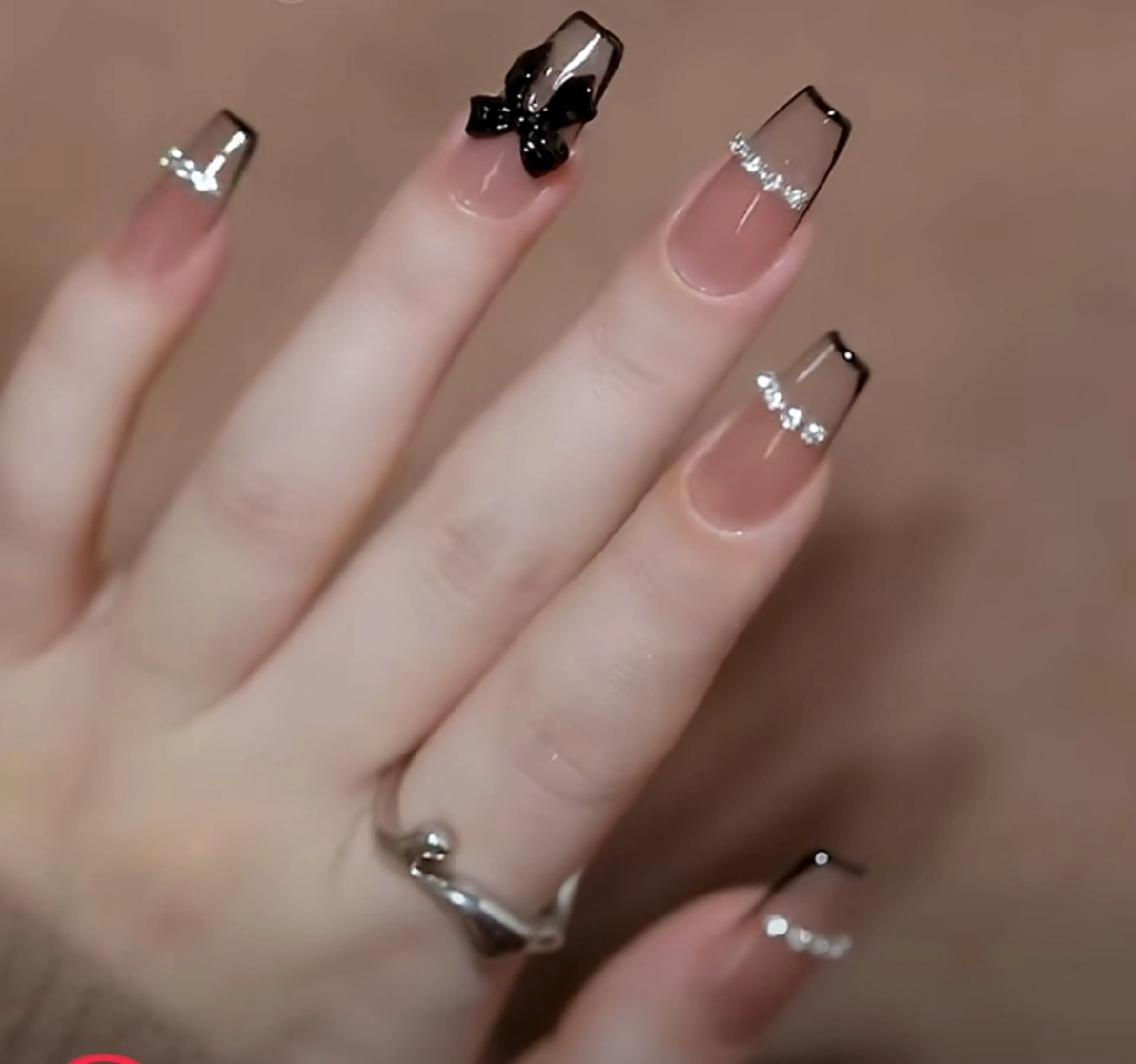 ネイル ハンドネイル Theone栄店 松田のネイルデザイン