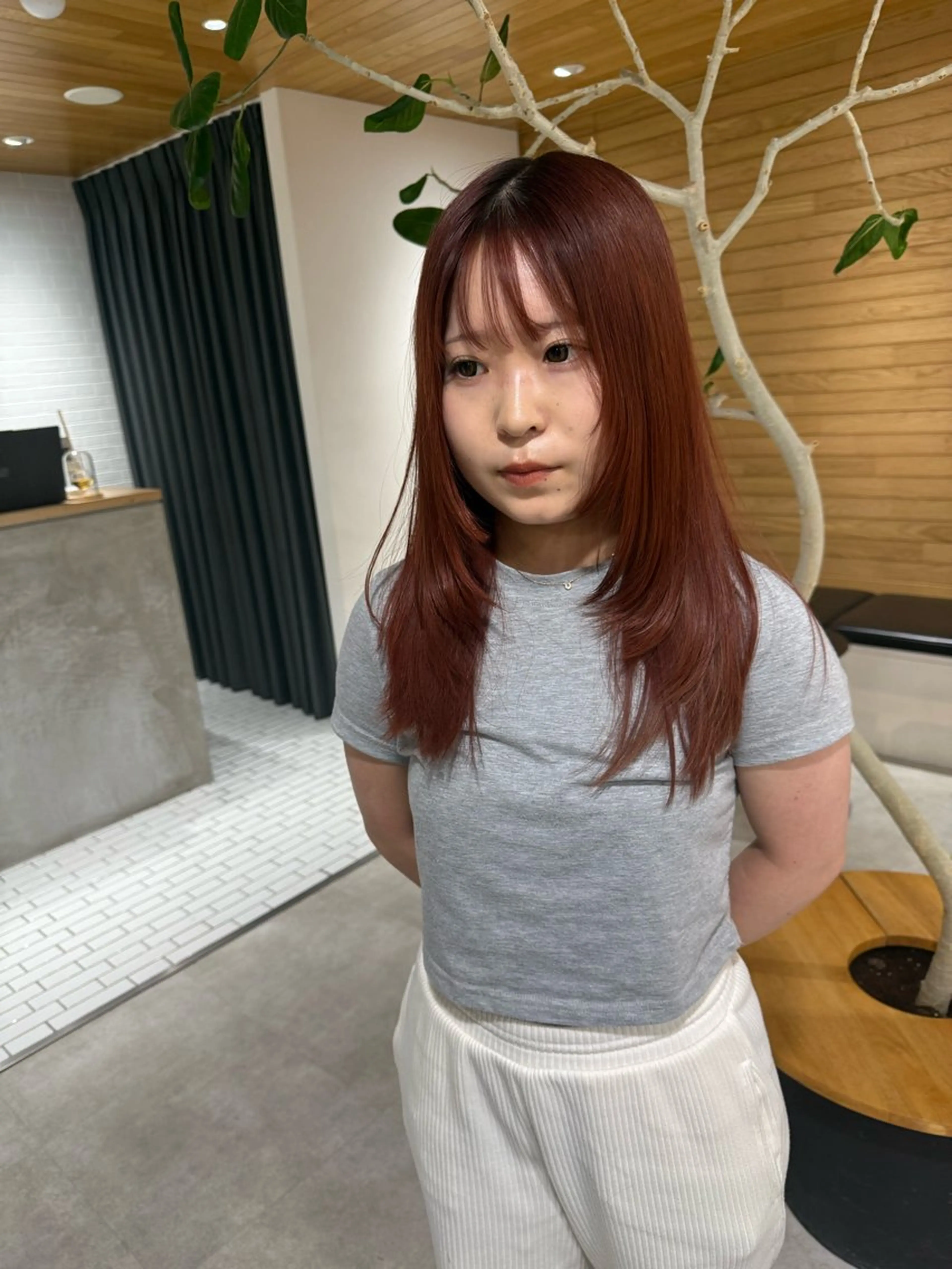 セミロング レッドブラウン 但馬 正志郎のヘアスタイル