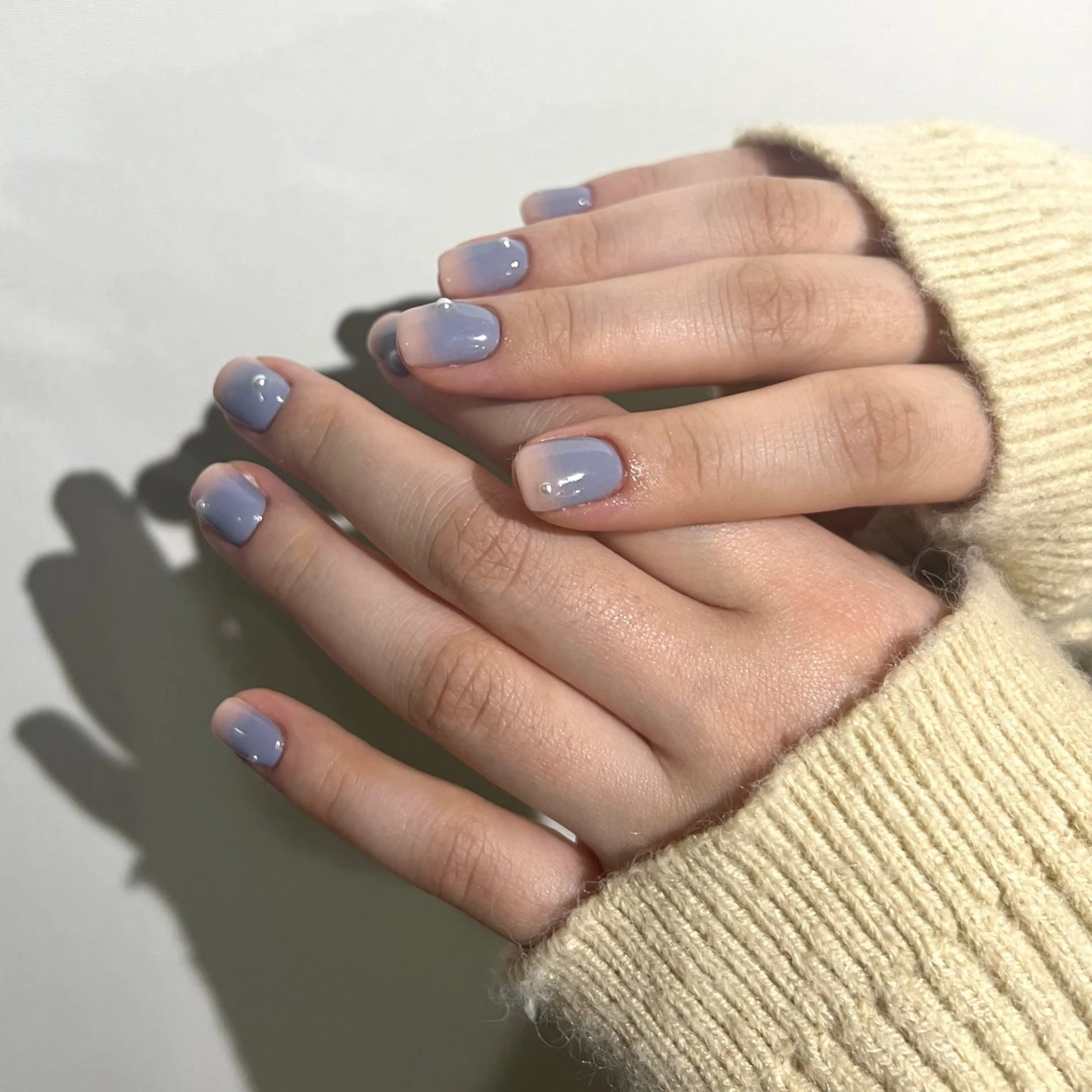 ネイル グラデーション ロイ ネイルのネイルデザイン