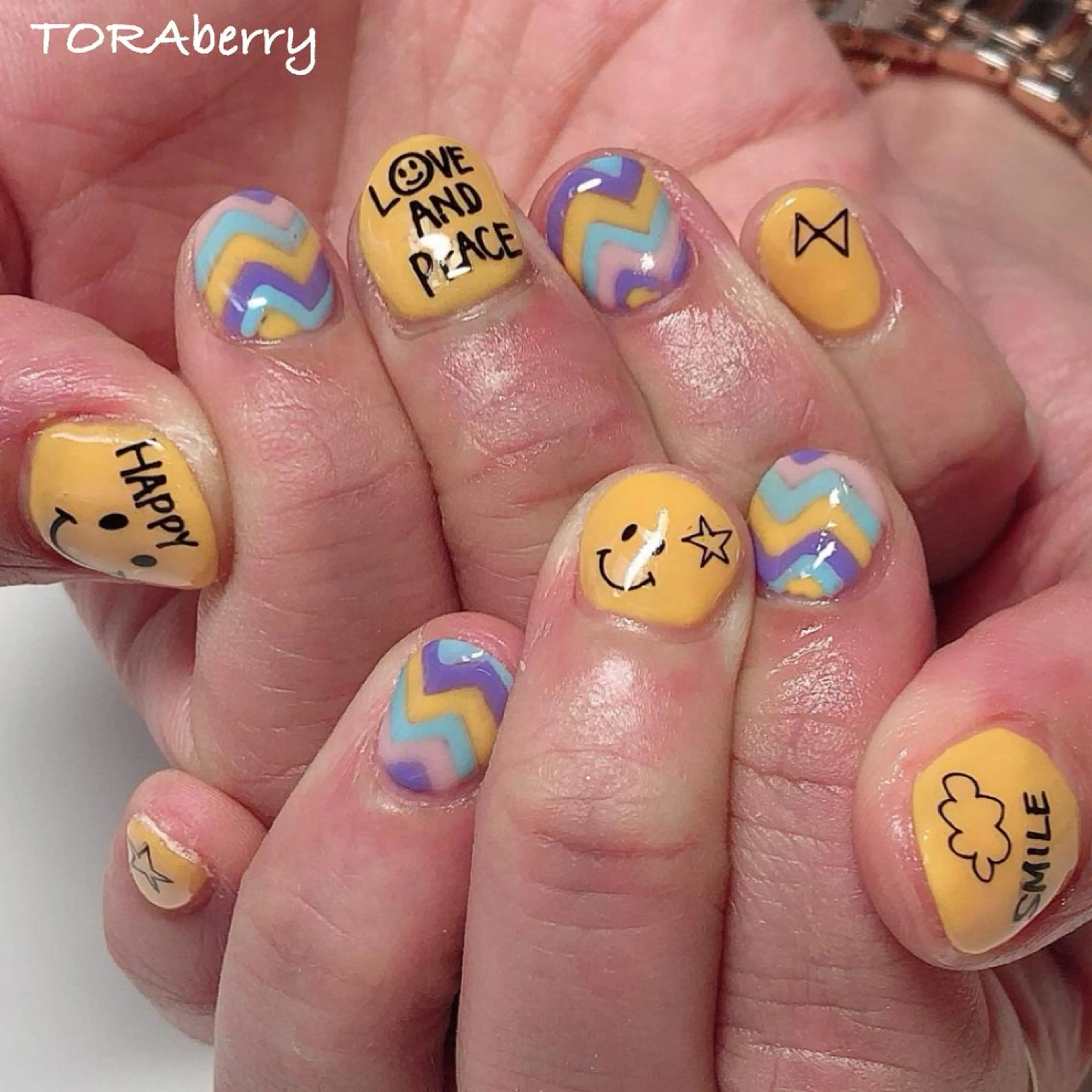 ネイル ハンドネイル ネイリスト なつみのネイルデザイン