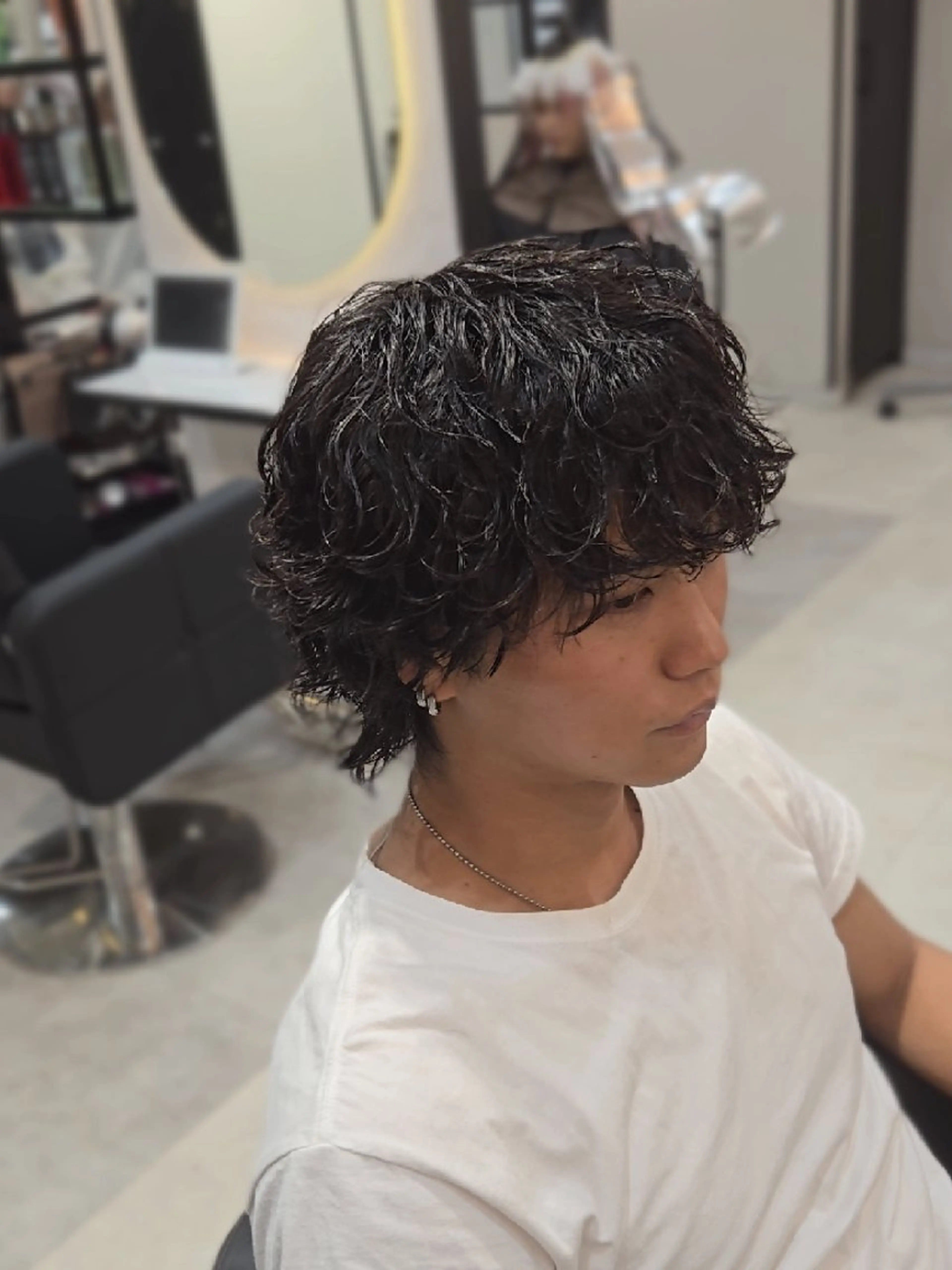 メンズ ミディアム ミディアムパーマ メンズパーマ カット パーマ ヘアセット Lapis 名古屋駅前店所属・LEN名古屋/パーマ メンズ特化美容師のヘアスタイル