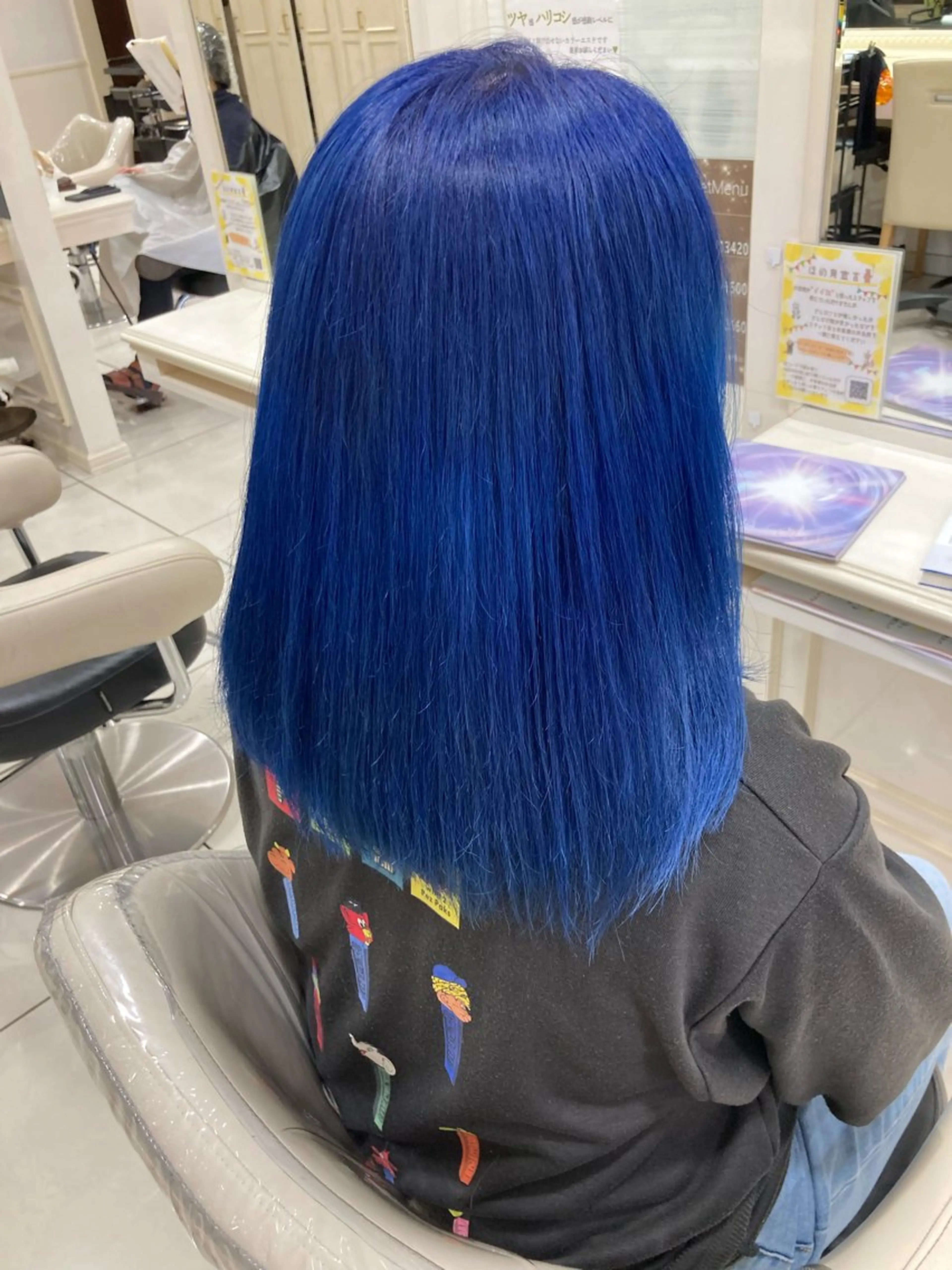 セミロング カット ヘアカラー パーマ 縮毛矯正 トリートメント 髪質改善 阪口 雄佑のヘアスタイル