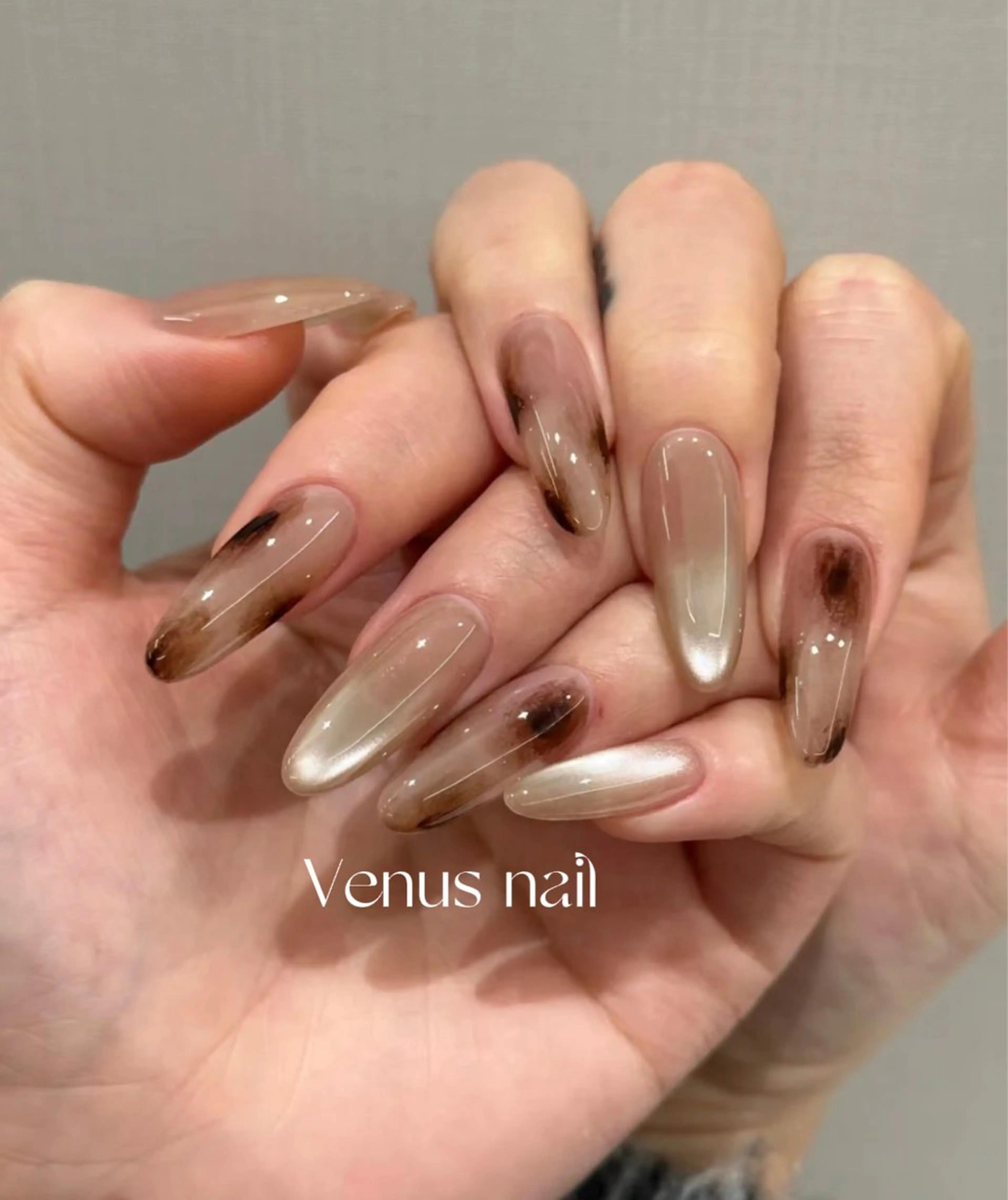 ネイル フレンチネイル ガーリー ガラスフレンチ 韓国ネイル ロングネイル ハンドネイル Venusパラジェル 長さだし専門店のネイルデザイン