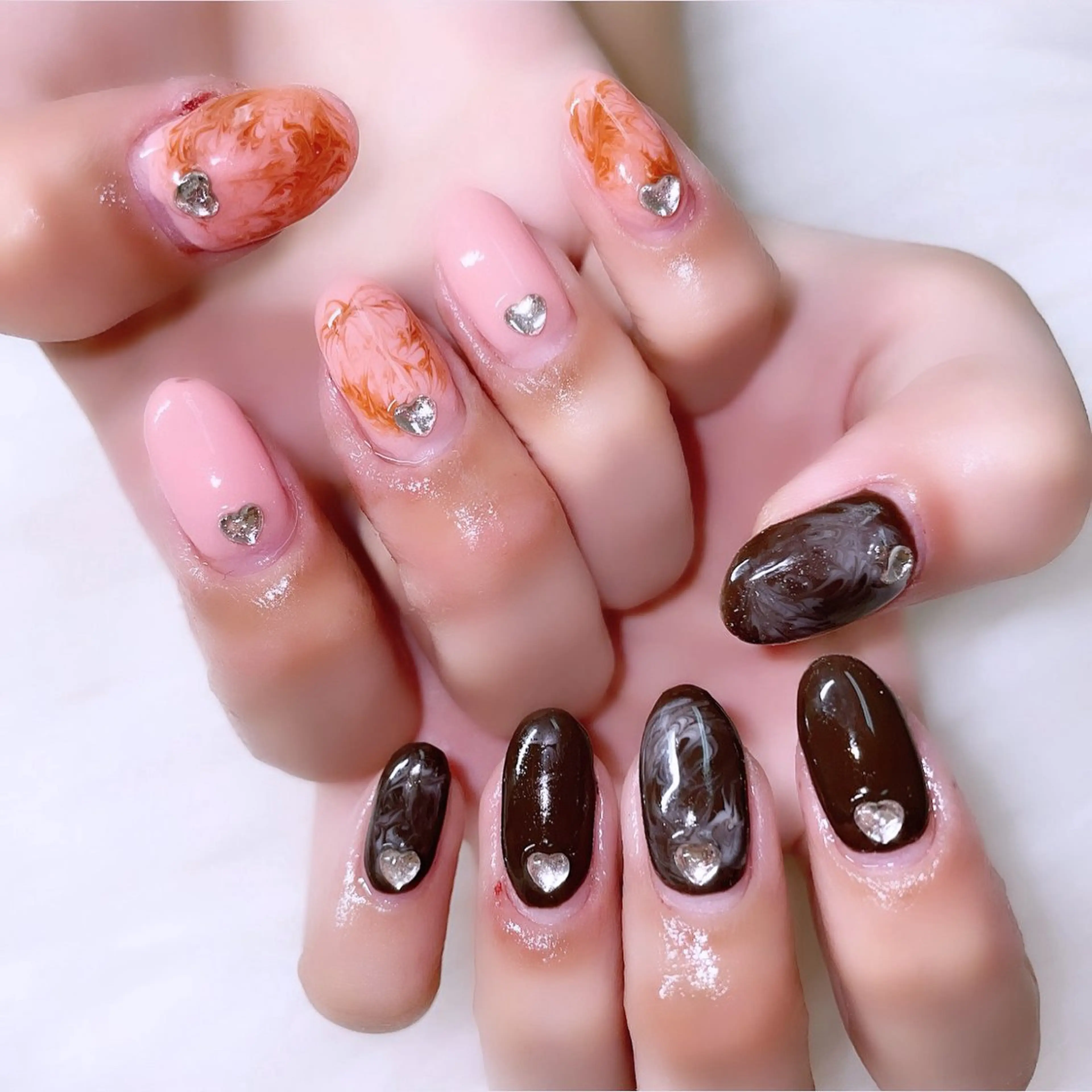 ネイル ハンドネイル chiyori🎀 韓国風まつげのマツエク・マツパデザイン