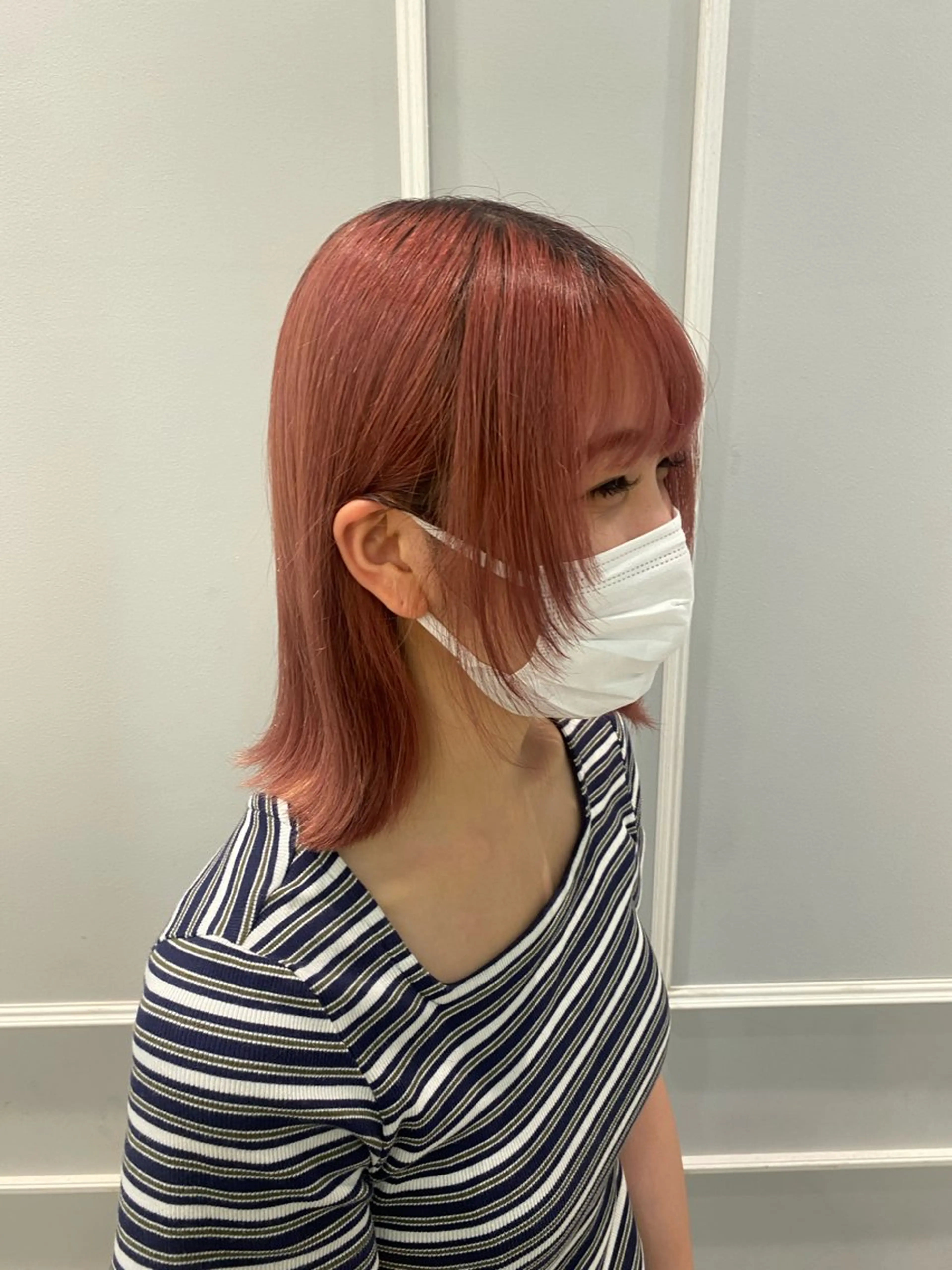 ミディアム 顔まわりレイヤー 顔周りカット レイヤーカット 外ハネヘア 韓国ヘア🍒渡辺 咲🍒のヘアスタイル