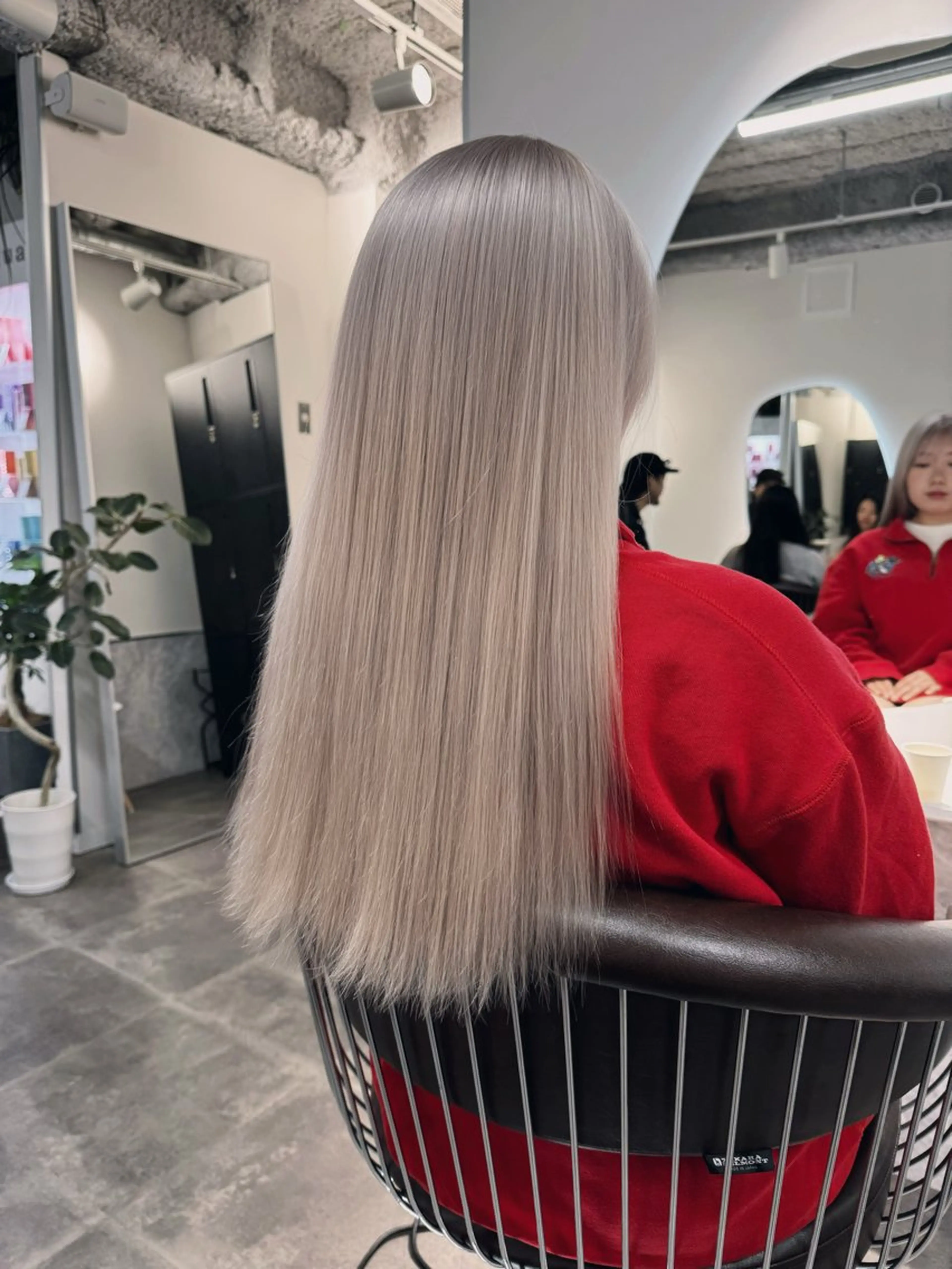 ロング カット ヘアカラー トリートメント 新宿/ハイトーン/ レイヤー/サカキのヘアスタイル