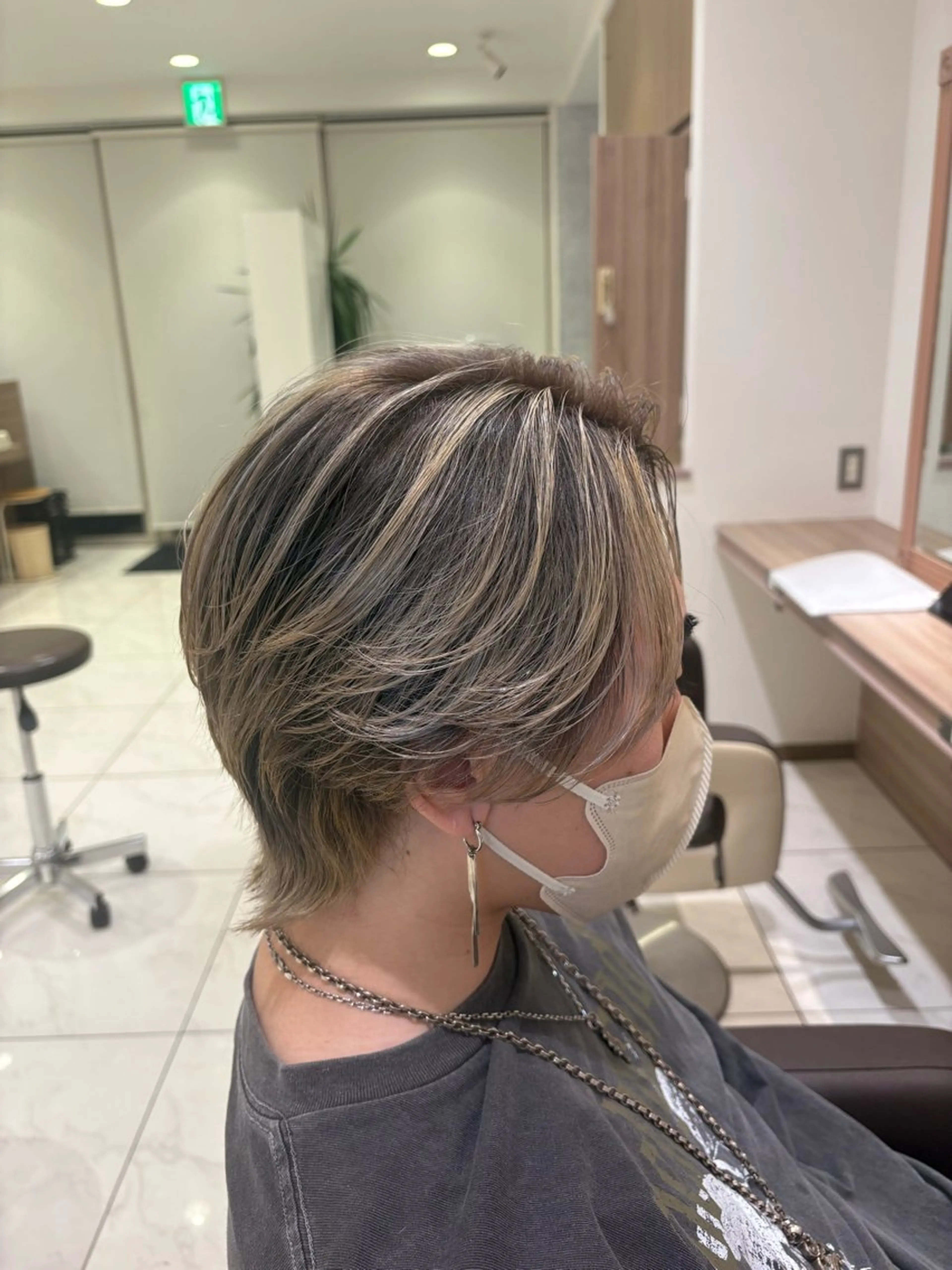 カラー メンズ メンズバレイヤージュ バレイヤージュ カット ヘアカラー 寺内 紳悟のヘアスタイル