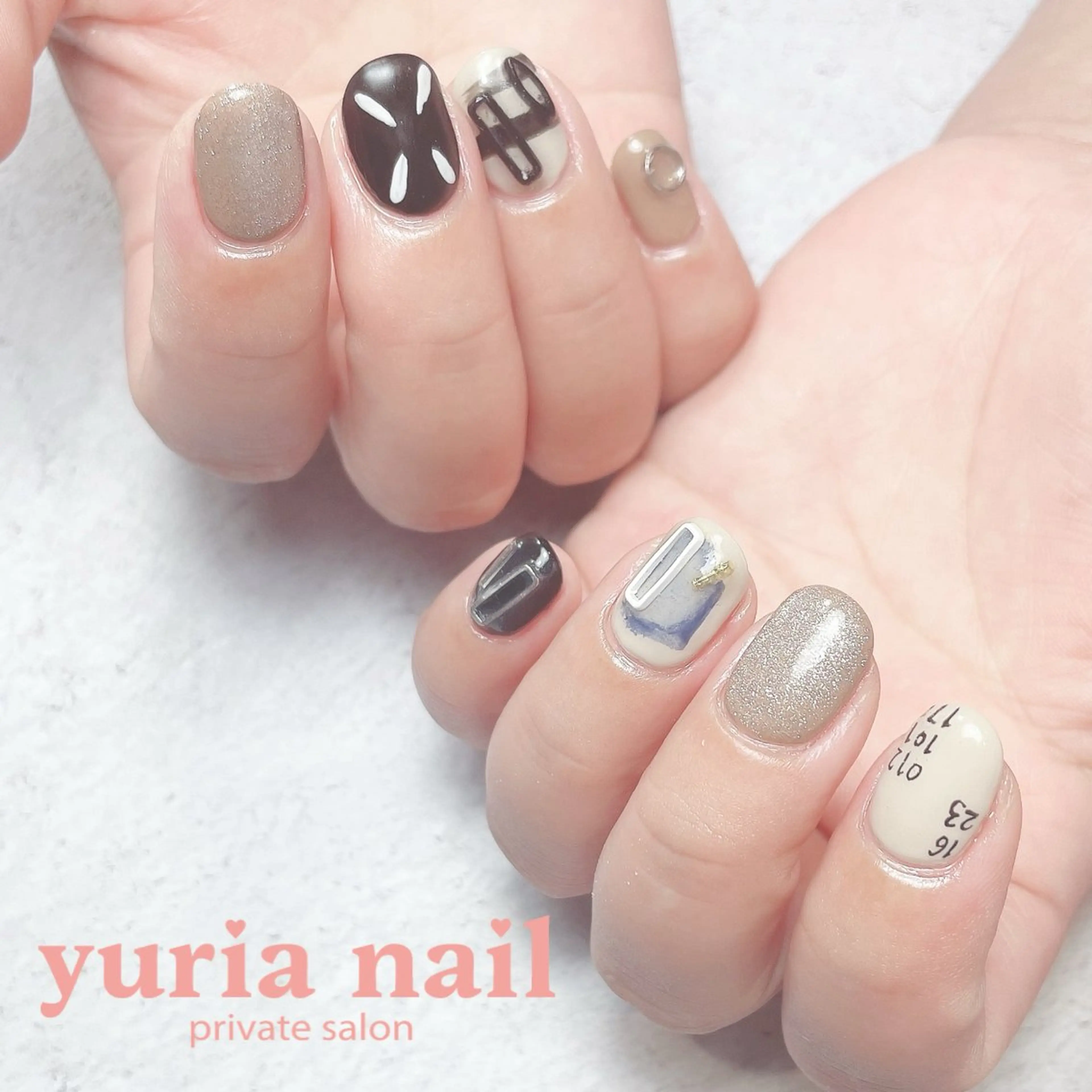 ネイル ジェルネイル 持ち込み ニュアンスネイル ハンドネイル 小林 ゆりあのネイルデザイン