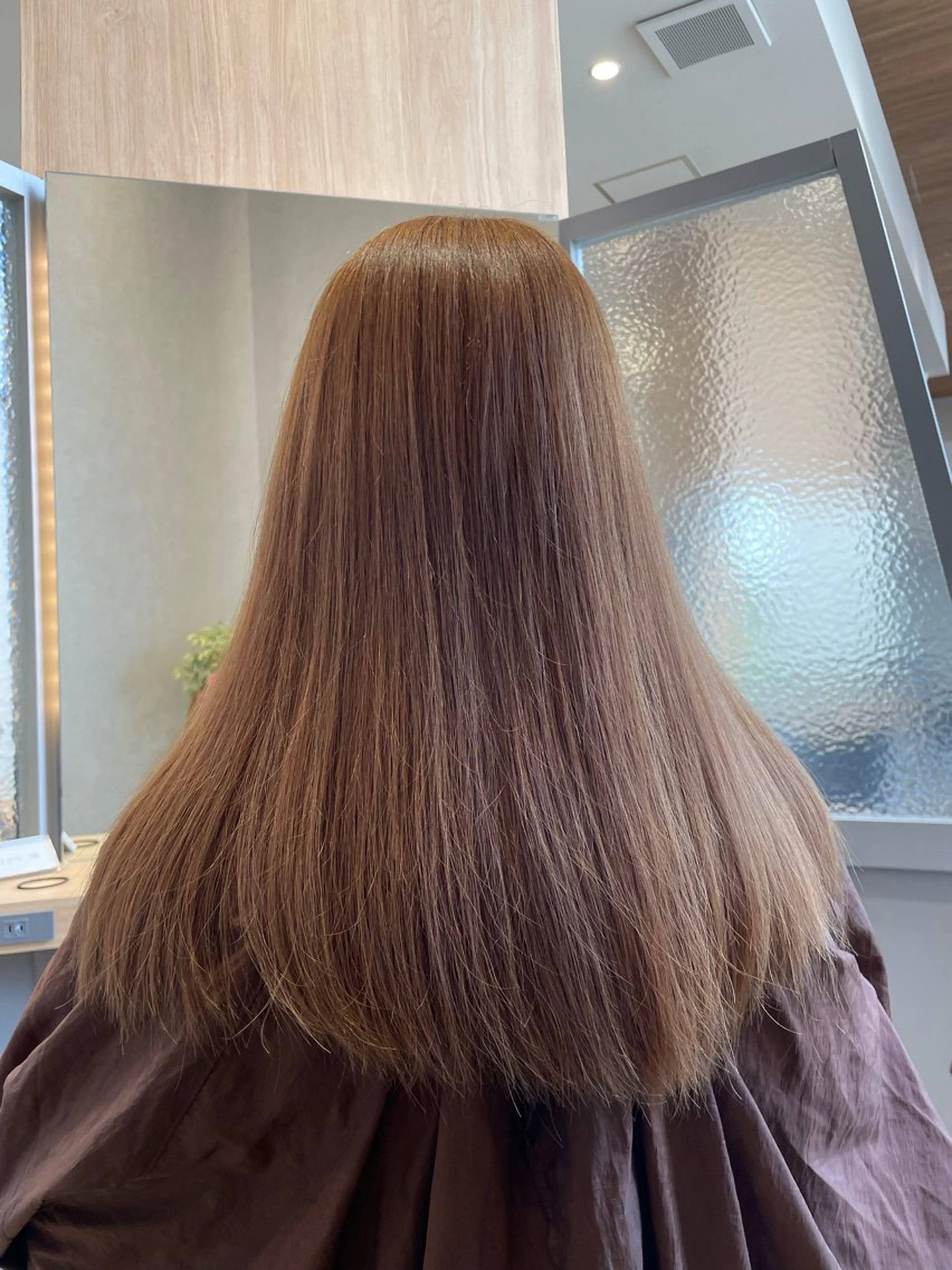 セミロング カラー 小澤 璃奈のヘアスタイル
