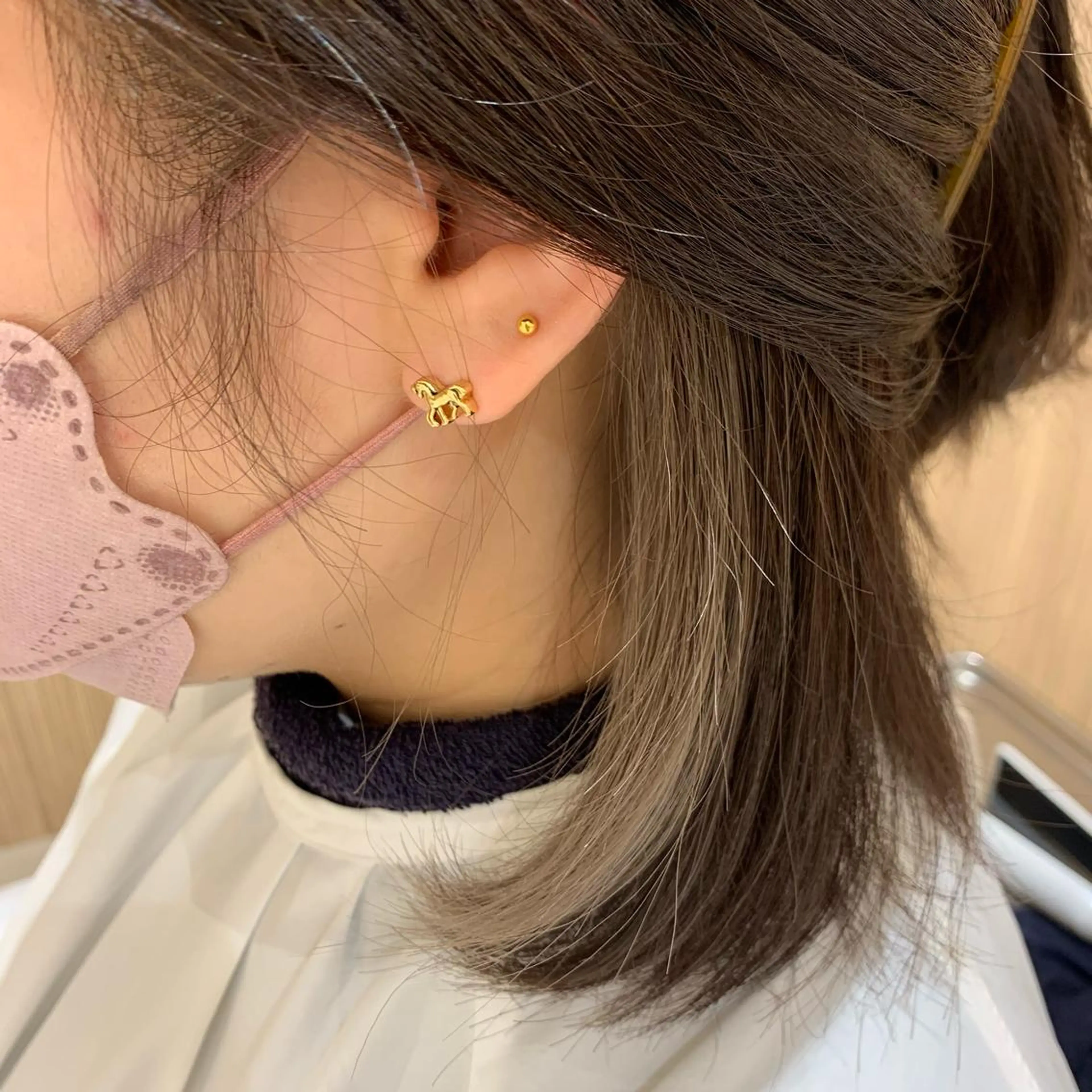 カラー 久永 菫のヘアスタイル