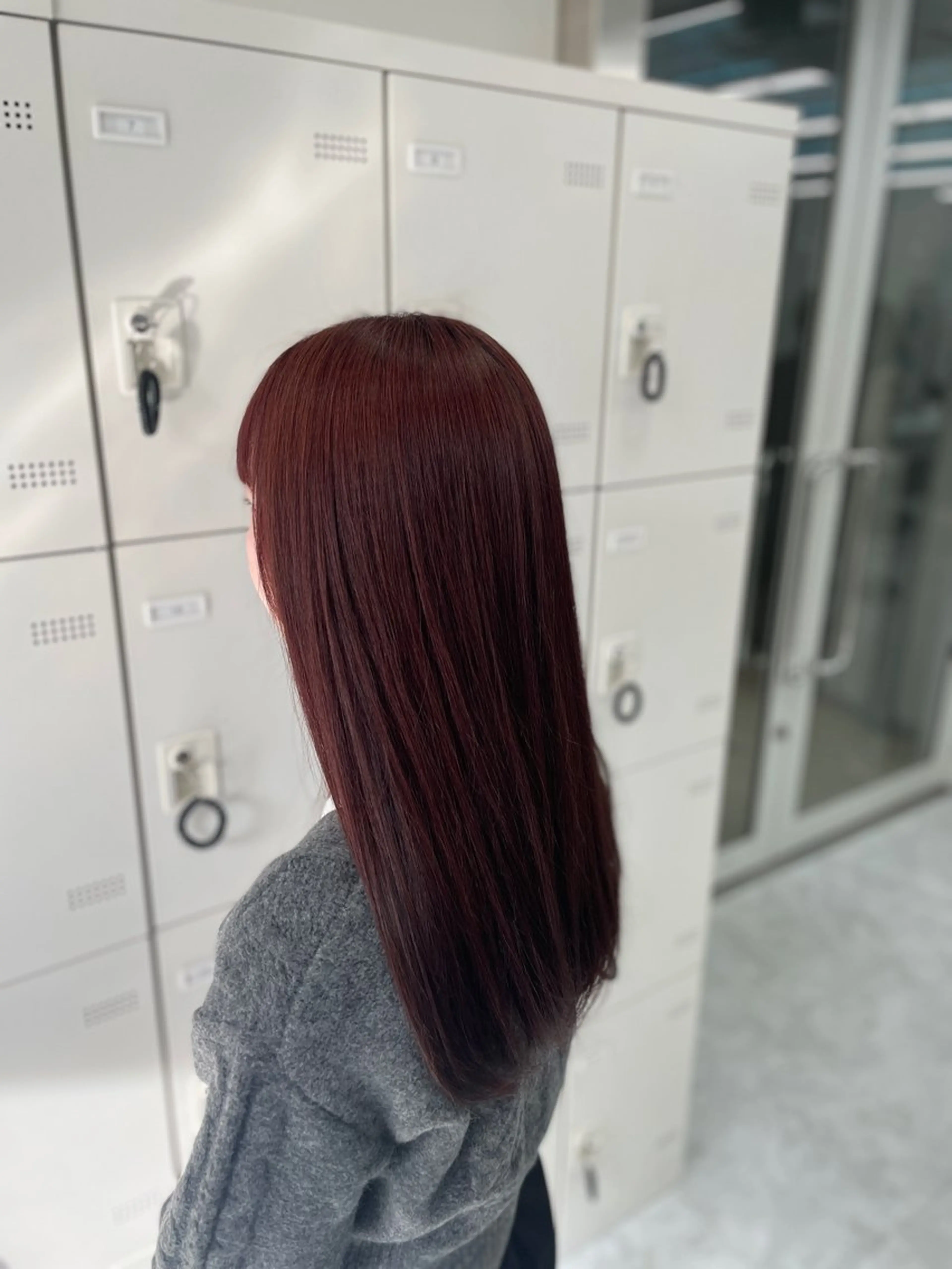 ロング ヘアカラー 大人上品🤍明るめ ベージュ🤍REOのヘアスタイル