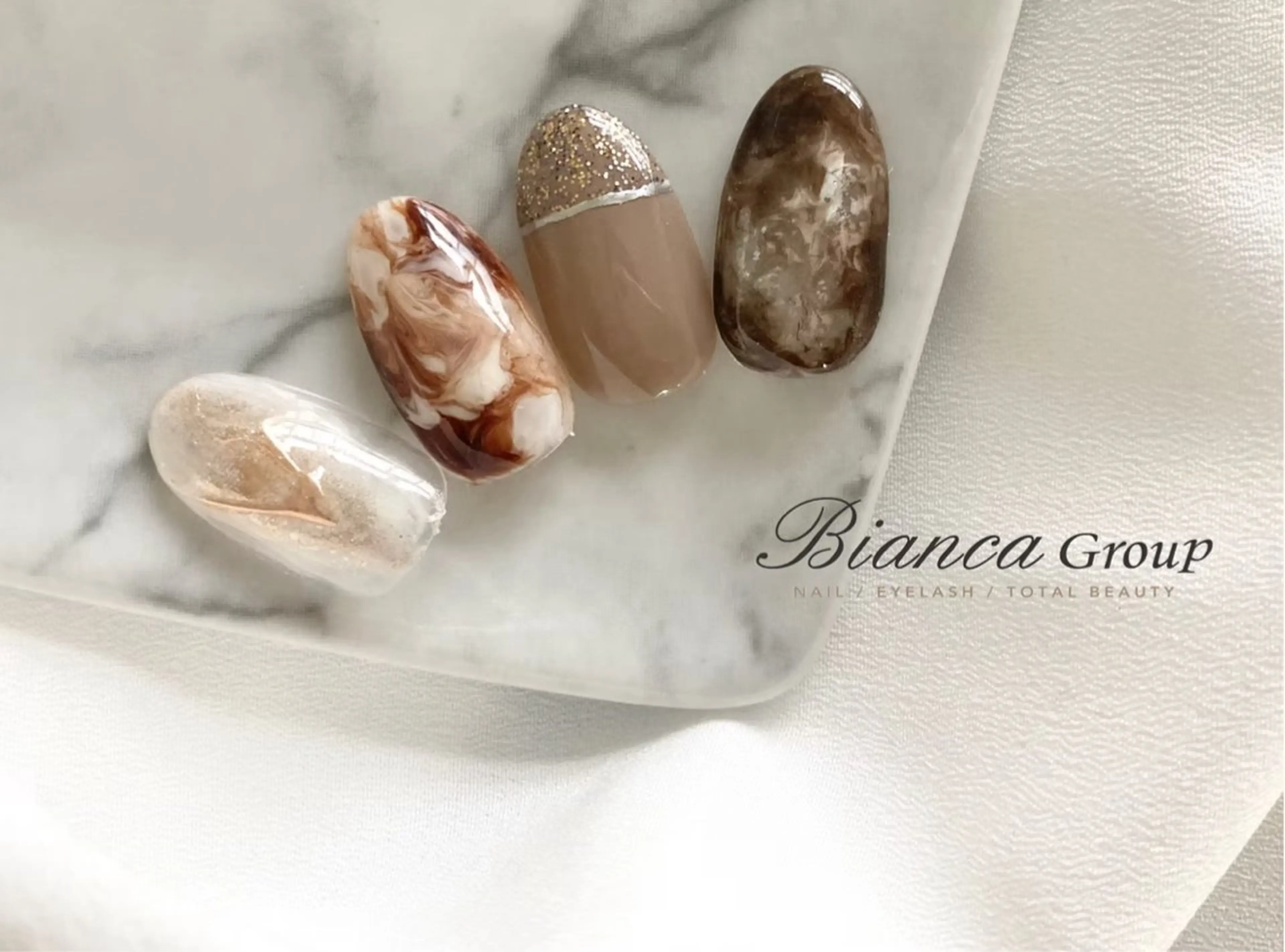 ネイル ハンドネイル Bianca 💖satoのネイルデザイン