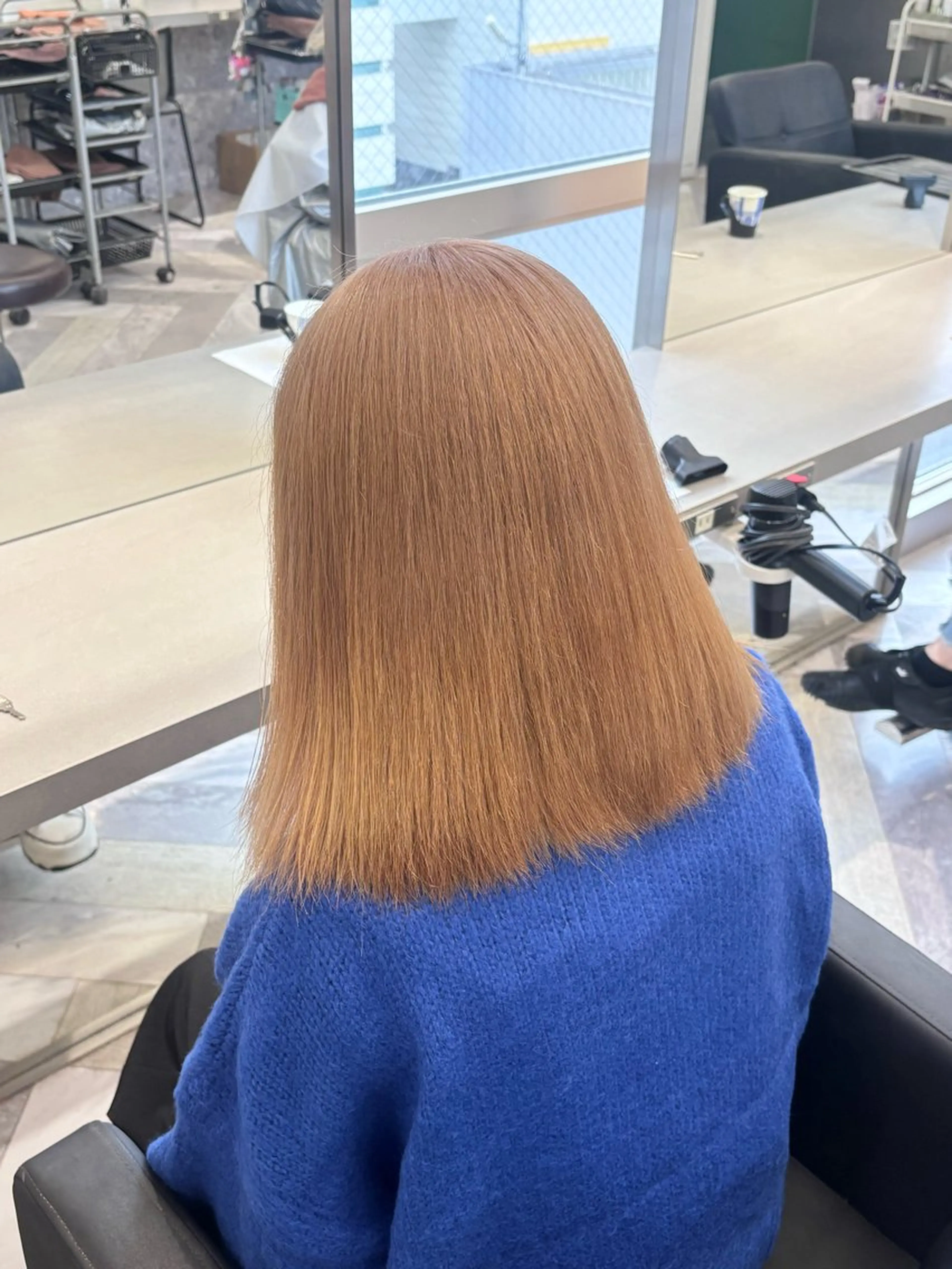 ミディアム カラー ブリーチ カット ヘアカラー トリートメント EIGHT /SHU🩶のヘアスタイル