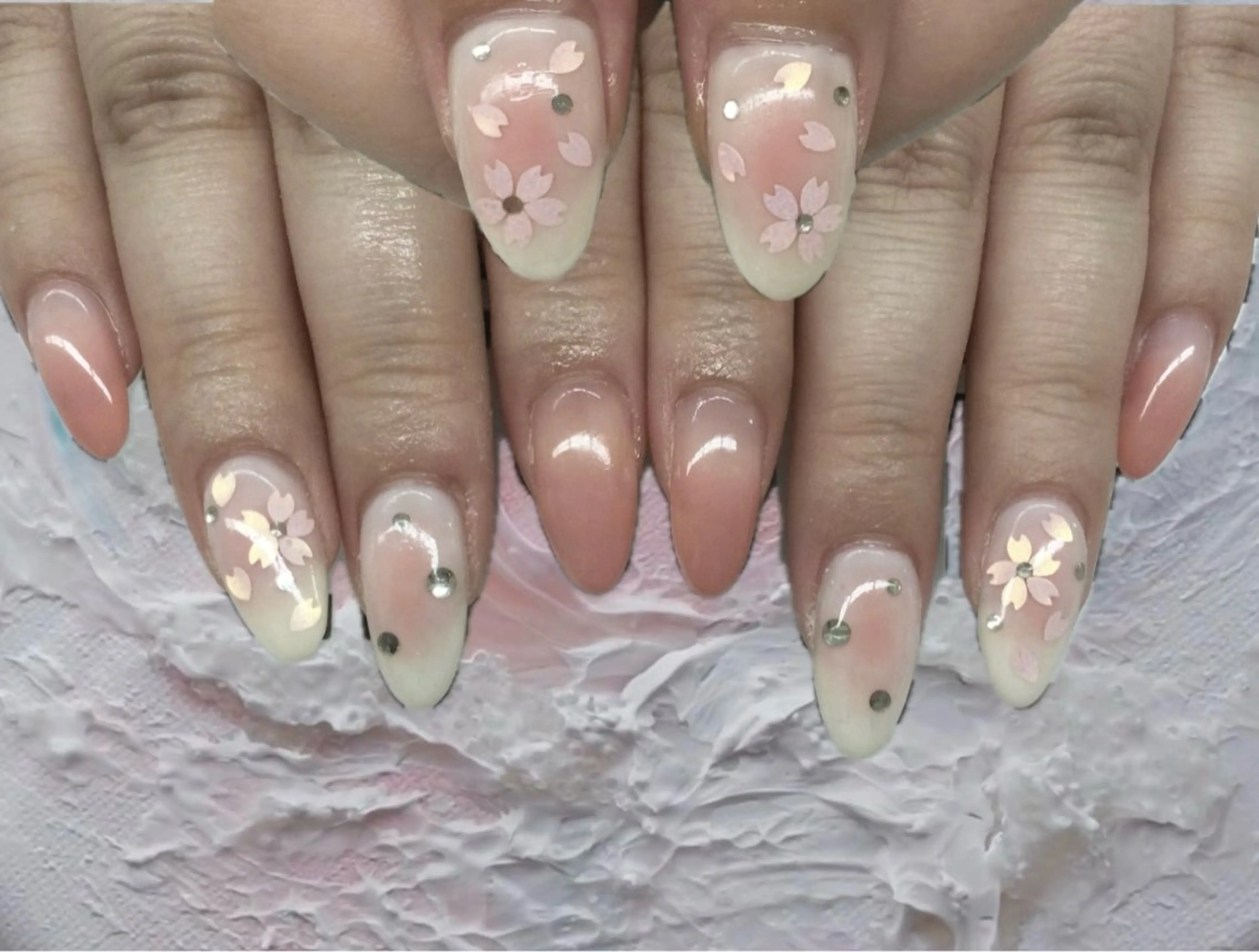 ネイル Momonails Ayanoのネイルデザイン
