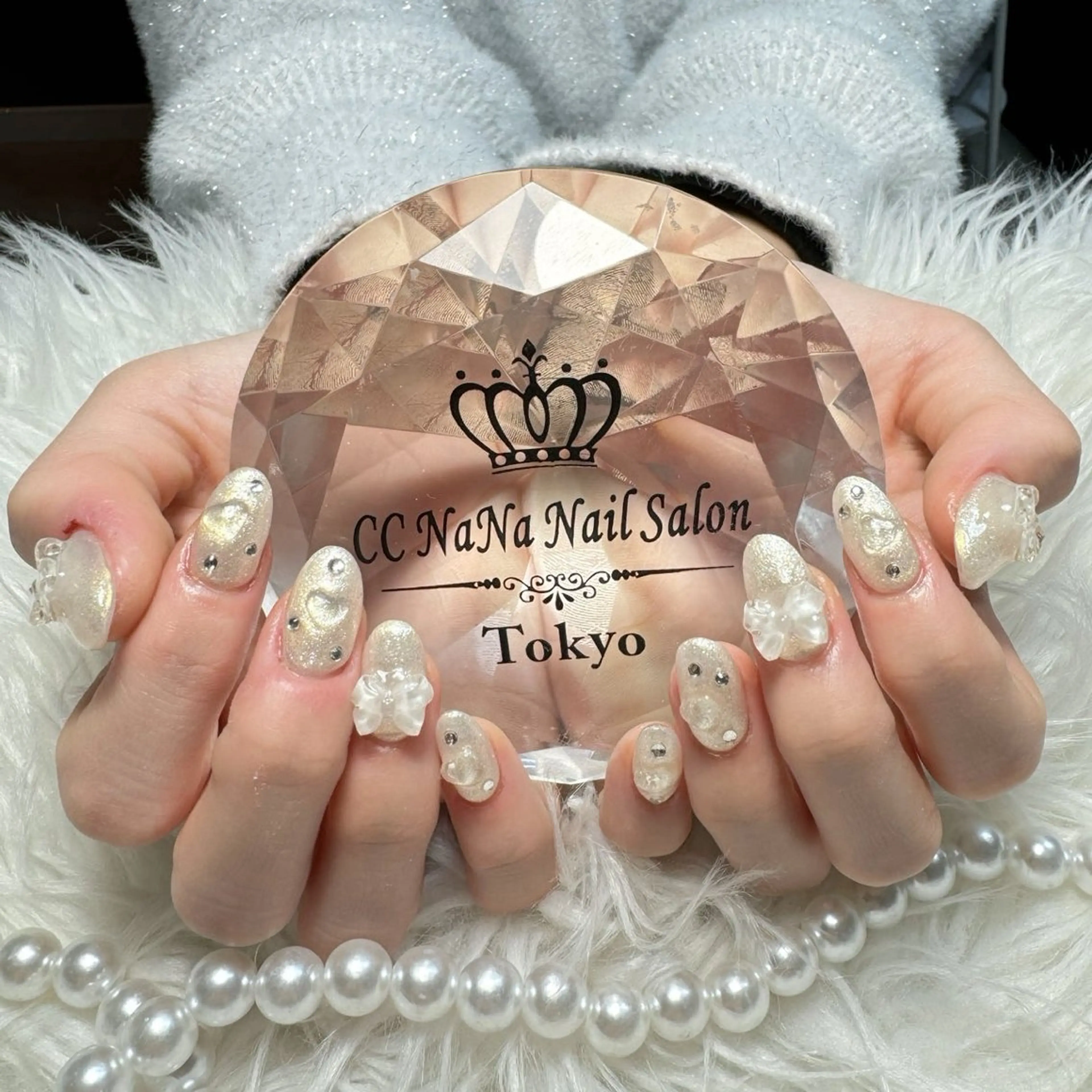 ネイル チークネイル フラッシュネイル ハート キラキラネイル 韓国ネイル ハンドネイル 💎CC・NaNa 韓国風ネイル🌙のネイルデザイン