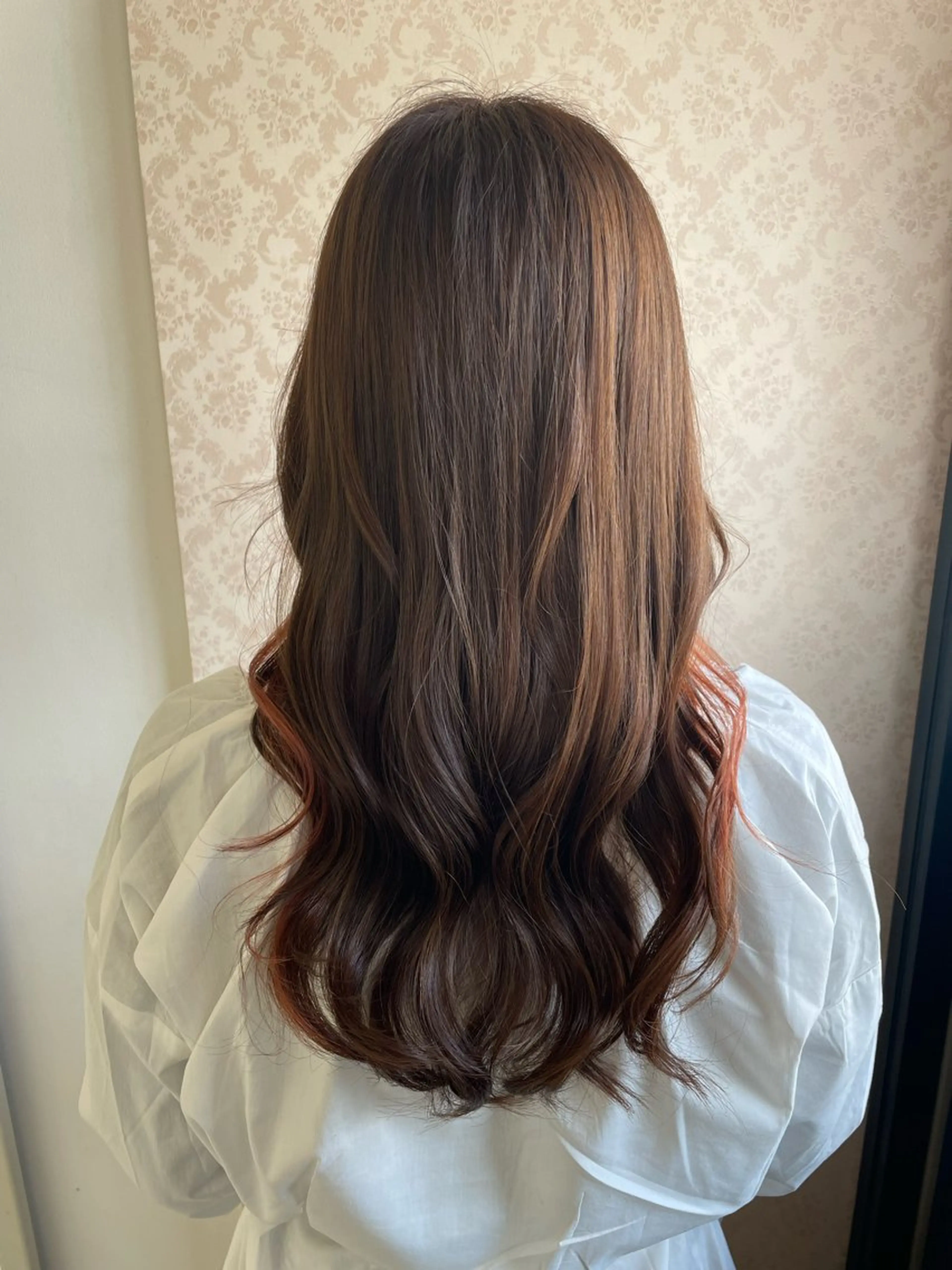 ロング カラー ヒヨシ ルナのヘアスタイル