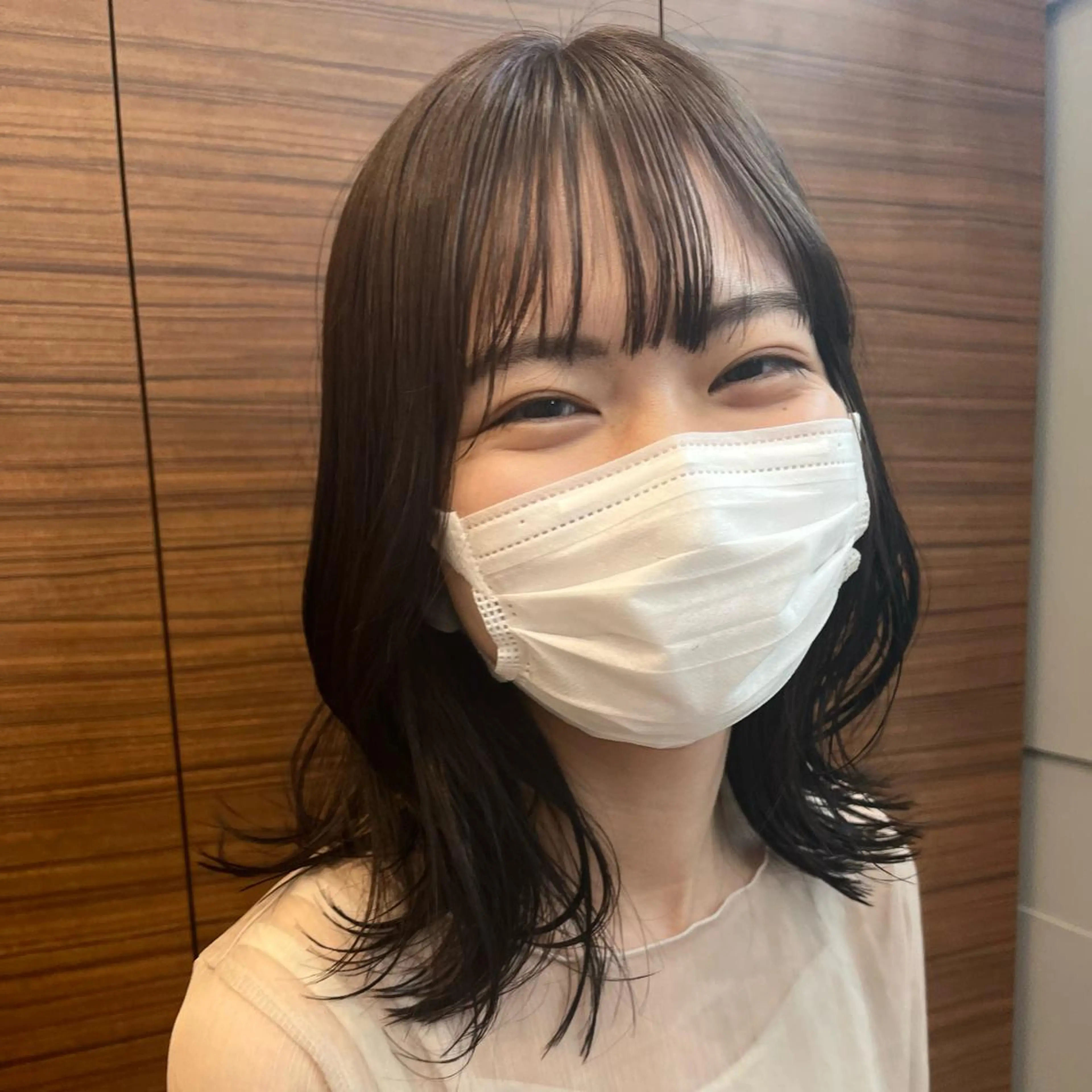 ミディアム ミディアムレイヤー くびれヘア レイヤーカット ﾏｽﾀﾞ ｱｲﾘのヘアスタイル