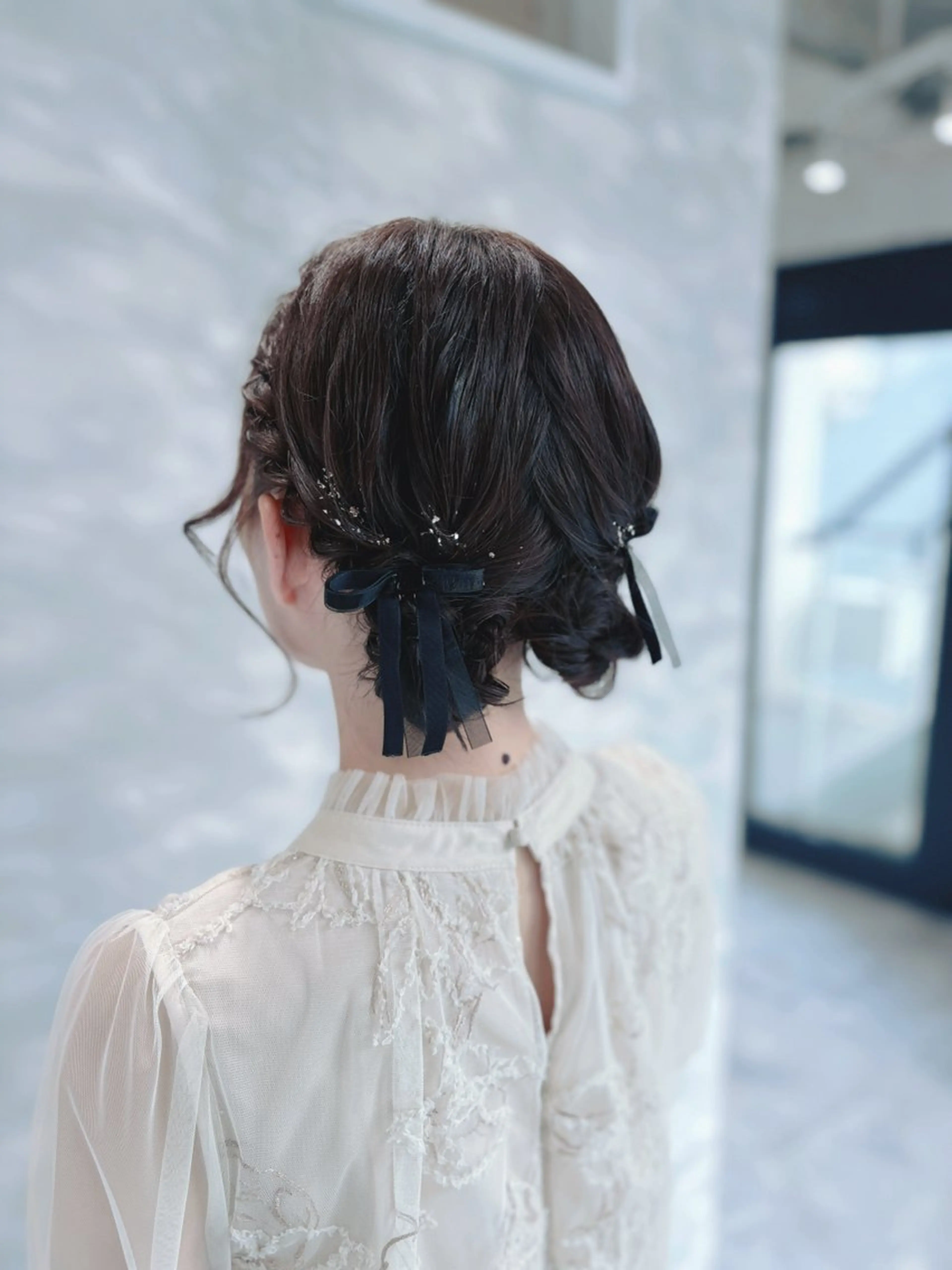セミロング ヘアアレンジ お団子ヘア ヘアセット Maho カラーモデル募集中のヘアスタイル